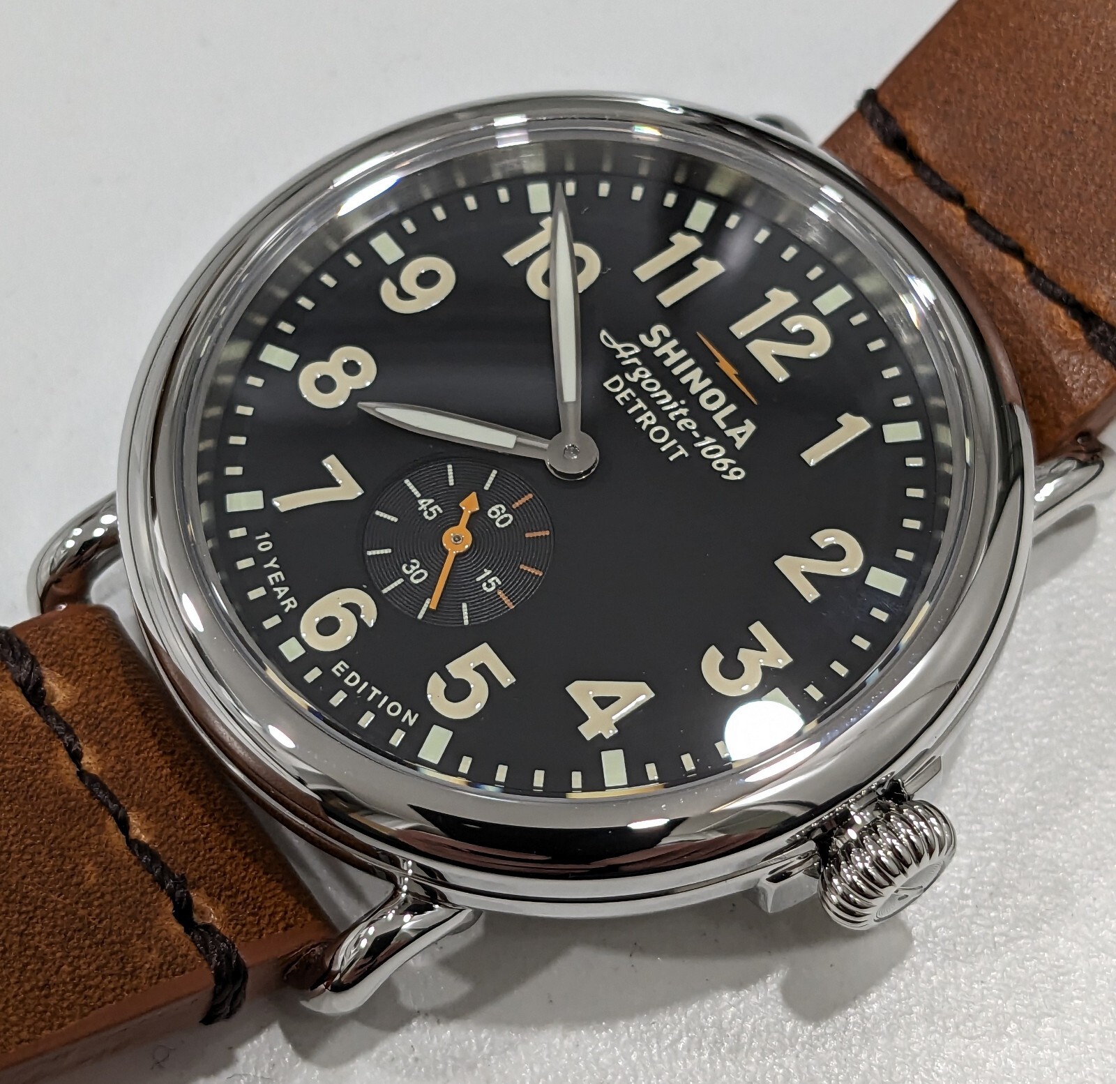 shinola runwell 41mm 10 Year Limited Edition Mens Watch