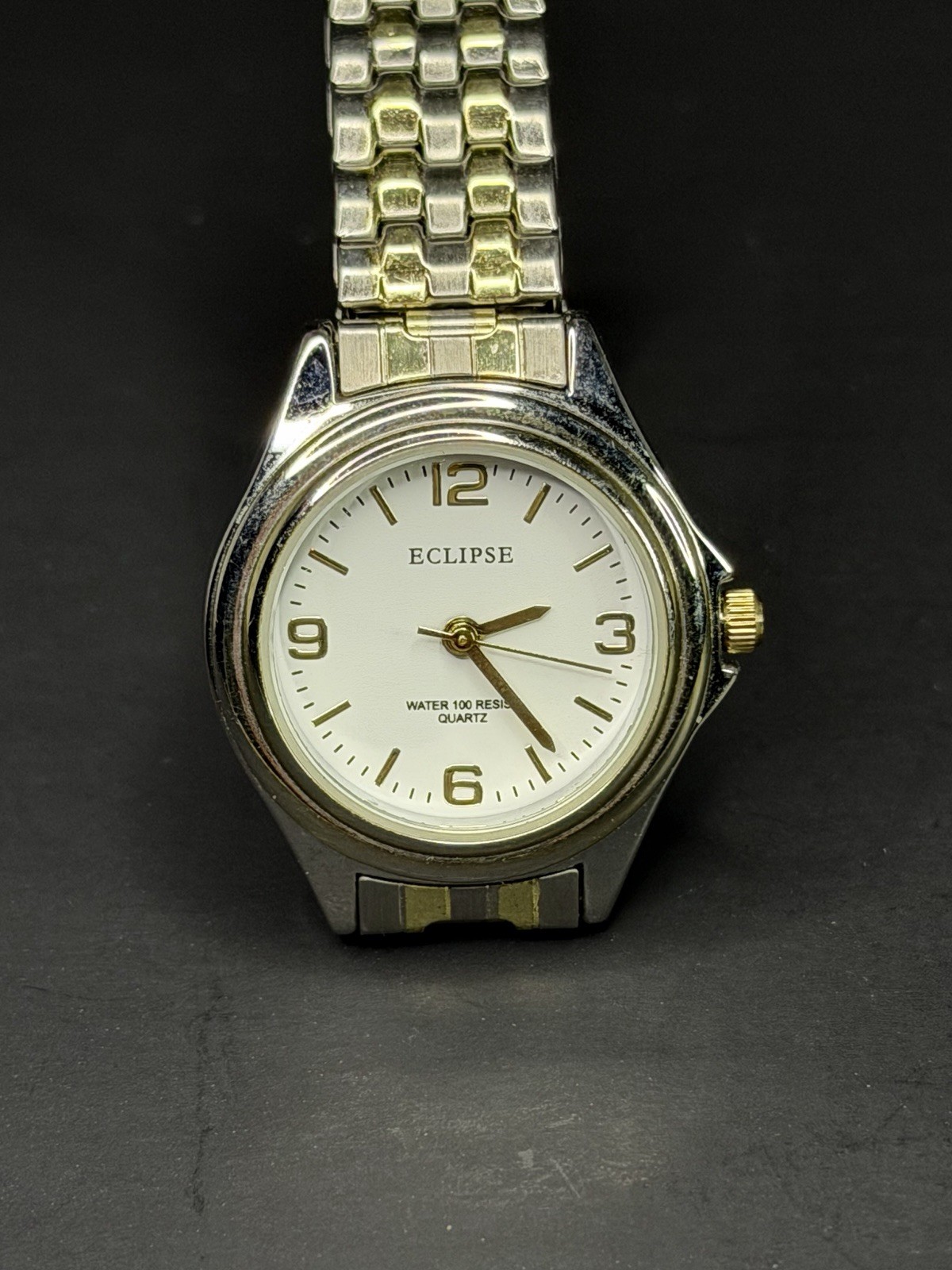 Eclipse Women 28mm Silver Case NEW BATTERY White Dial Silver Expqnsion Band 920