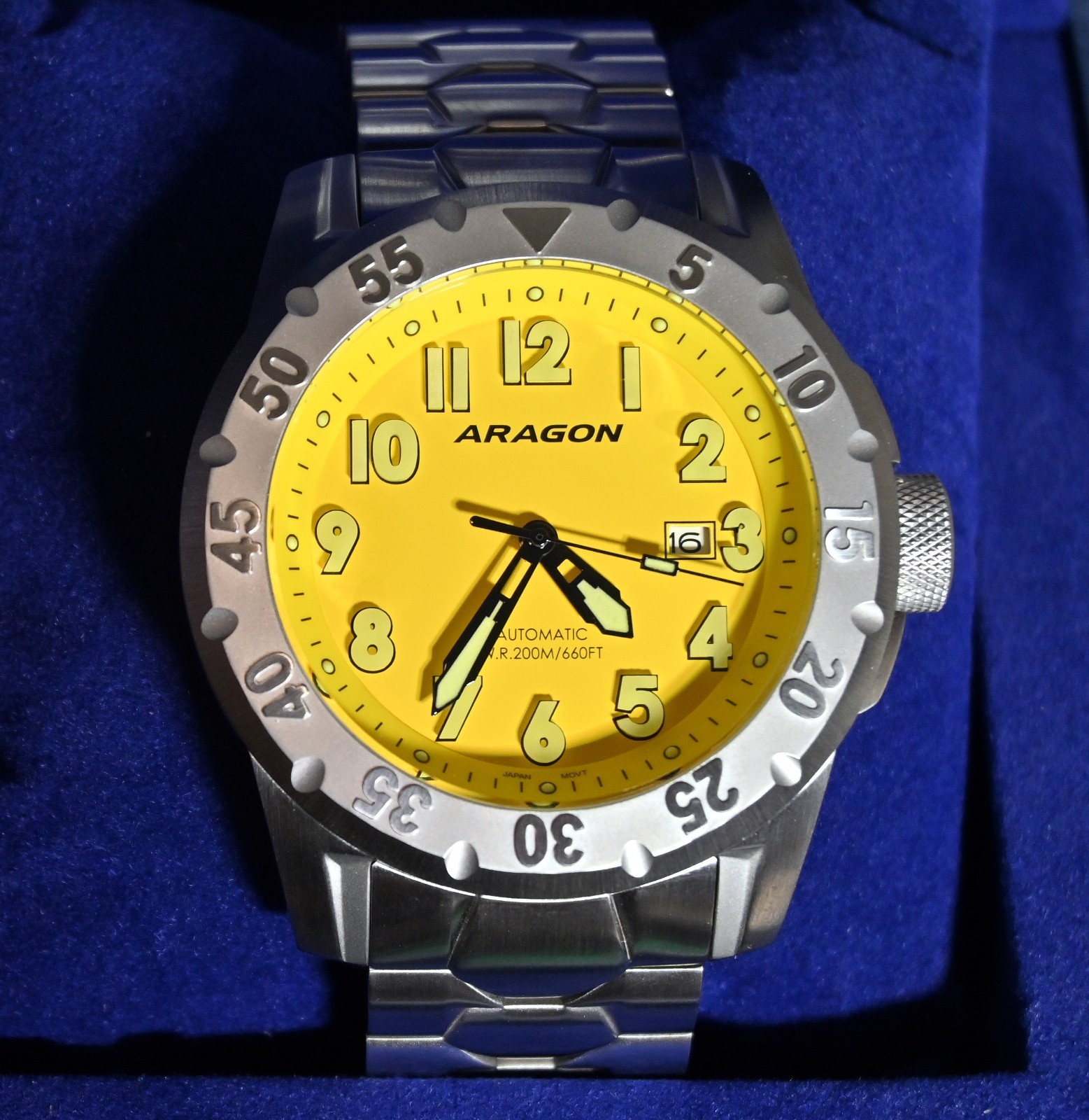 Aragon A534 Yellow Dial Armour Automatic 50mm Men’s Diver Watch Waterproof NEW