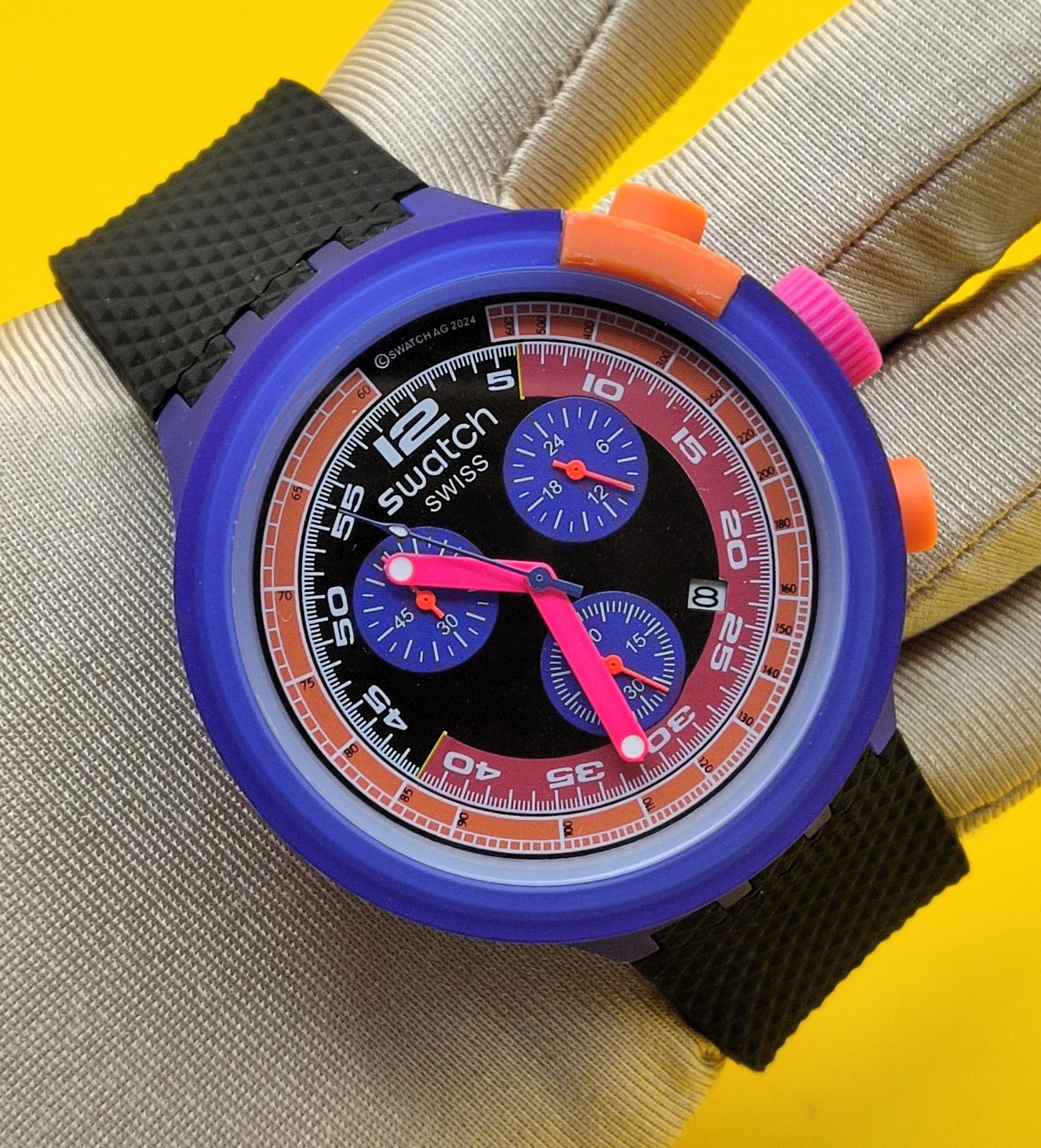 #Refurbished Swatch Swiss Chronograph Black Dial Analog Men’s Wrist Watch