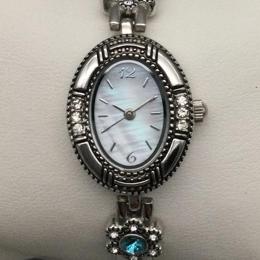 Womens Watch 19mm Silver Tone Oval White MOP Bracelet Gemmed New Battery 7.75″
