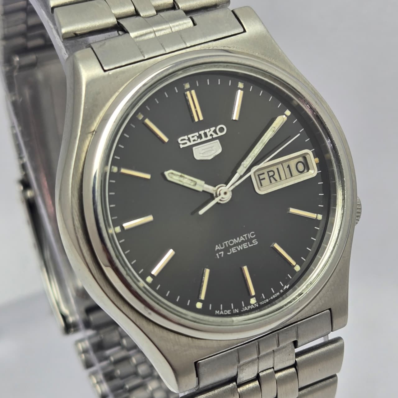 Seiko 5 Automatic 7009-3171 Day/date Black Dial Vintage Men’s Watch AAS294SGB8