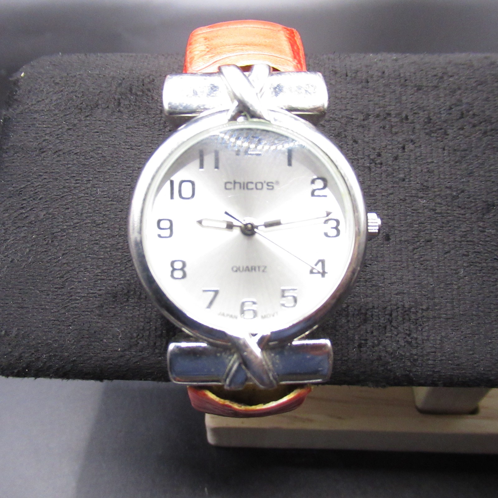 Chico’s Women’s Silver Tone Watch Orange Leather Strap Quartz Japan Movt SR626SW