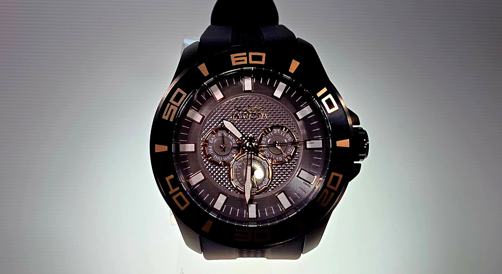 Invicta Pro Diver Men’s Watch (Model 35741)