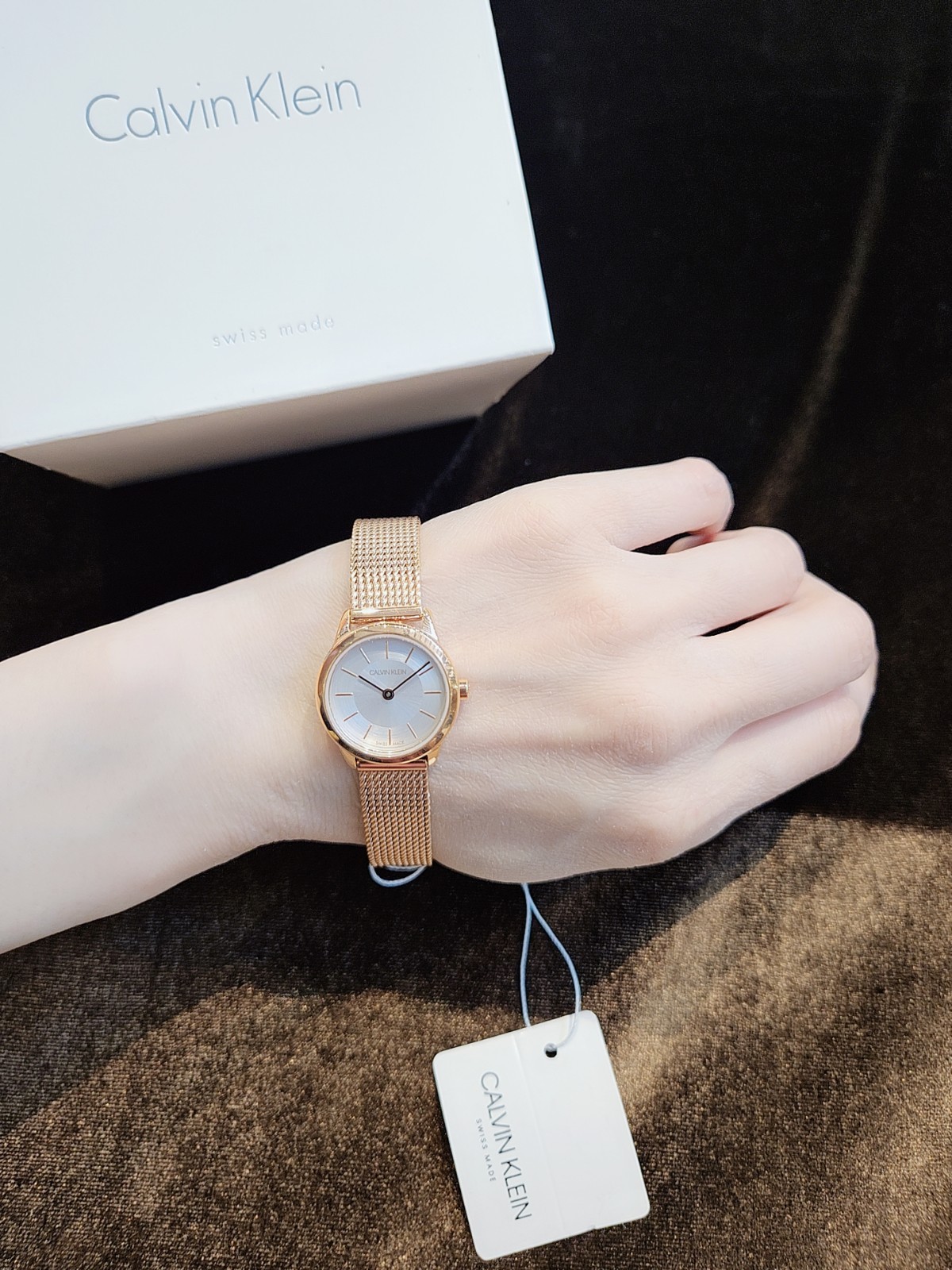Calvin Klein CK K3M23626 WOMEN Rosegold Mesh Bracelet 24cm size Watch NEW IN BOX