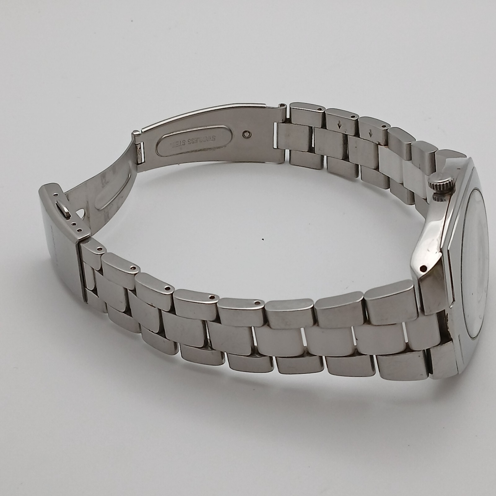 TECHNOS T2592 Ceramic & Stainless Steel Quartz White Dial Men’s Watch 10ATM
