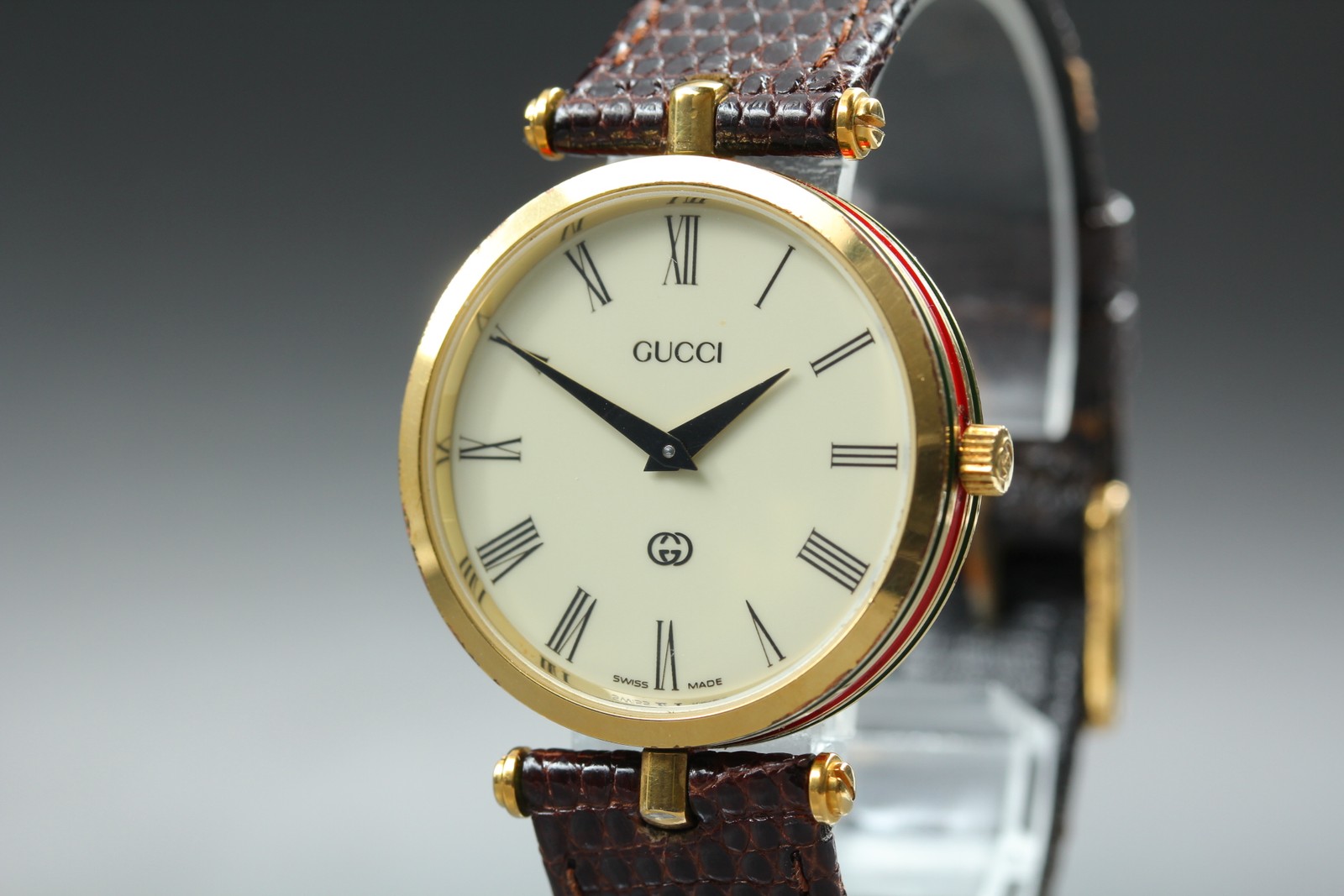 [Near MINT] GUCCI 2000M 30mm Ivory Dial Sherry Line Quartz Men’s Watch