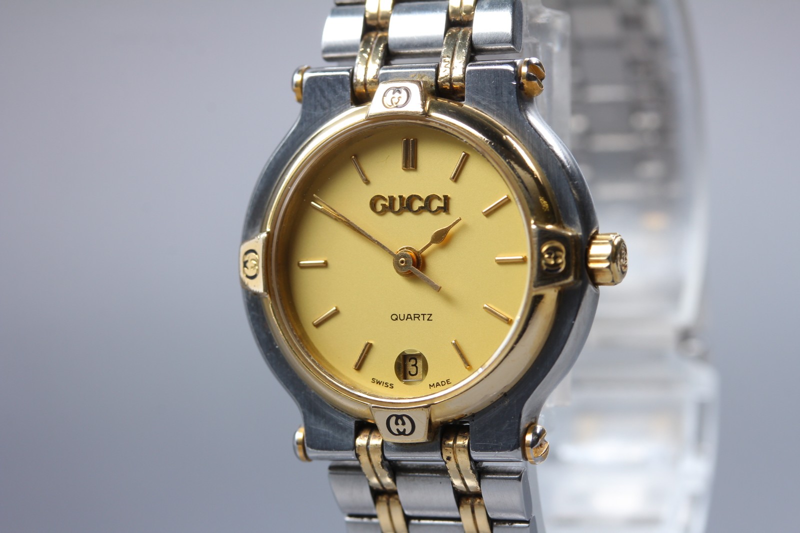 [Exc+5] Vintage GUCCI 9000L 25mm Gold Dial Quartz Women’s Watch From Japan