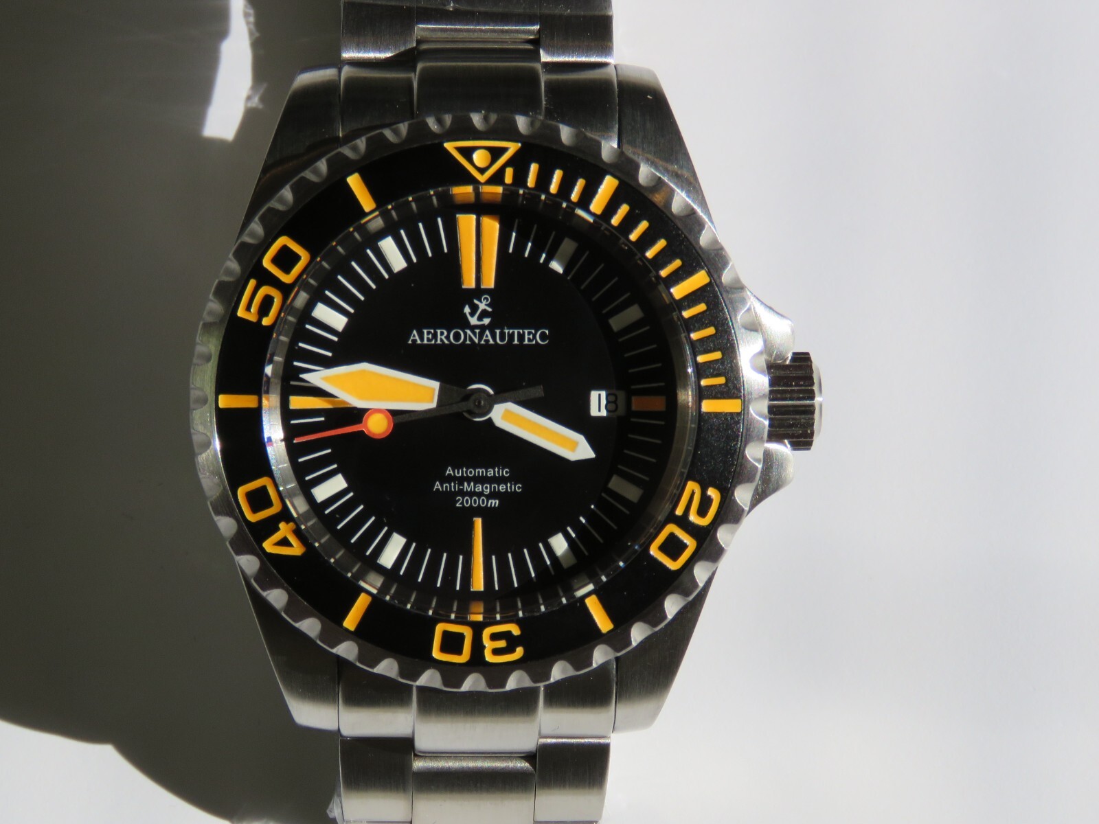 Aeronautic Automatic Dive Watch, 2000 Meters!