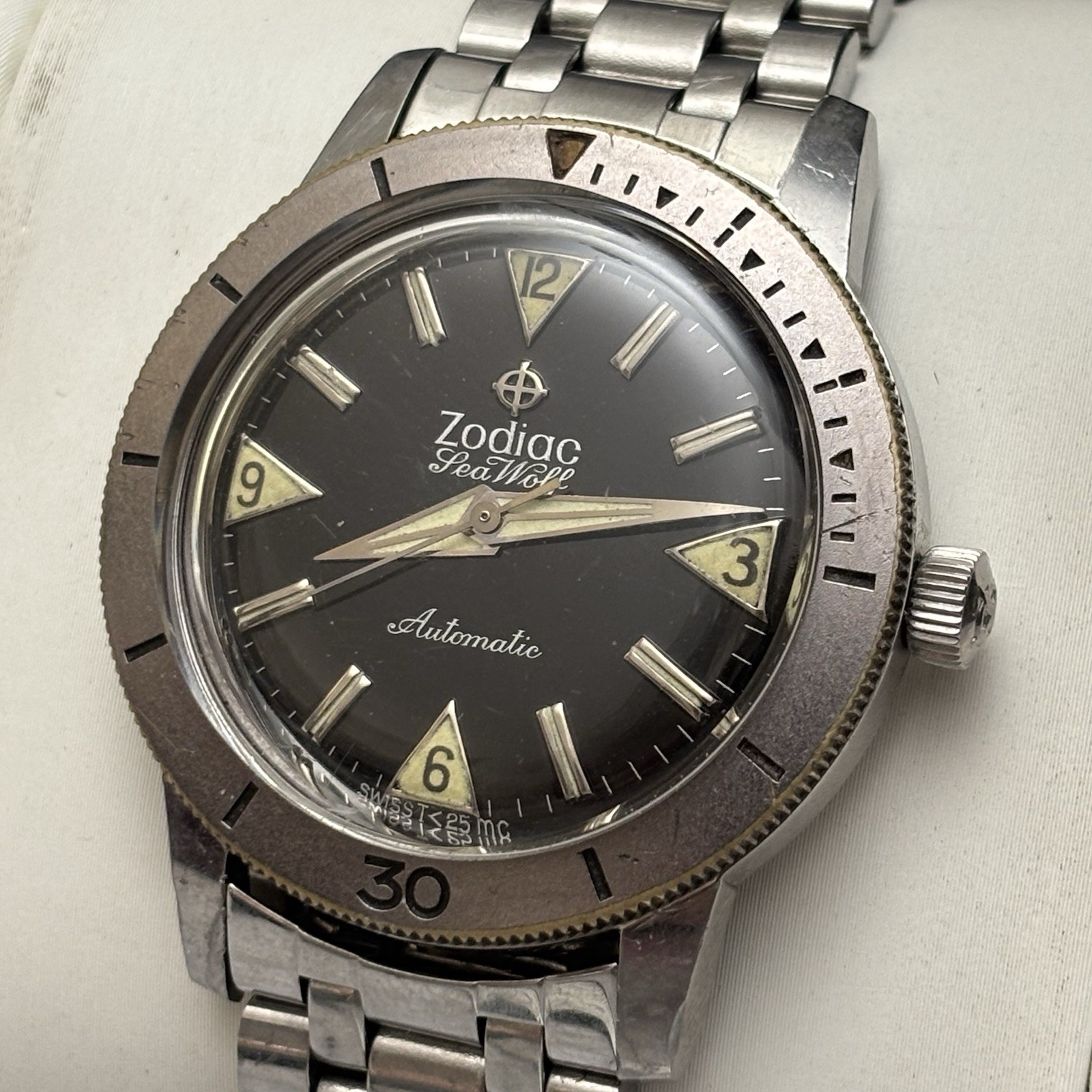 Vintage Zodiac SeaWolf 1960’s Black Original Dial No Date Bracelet Skindiver