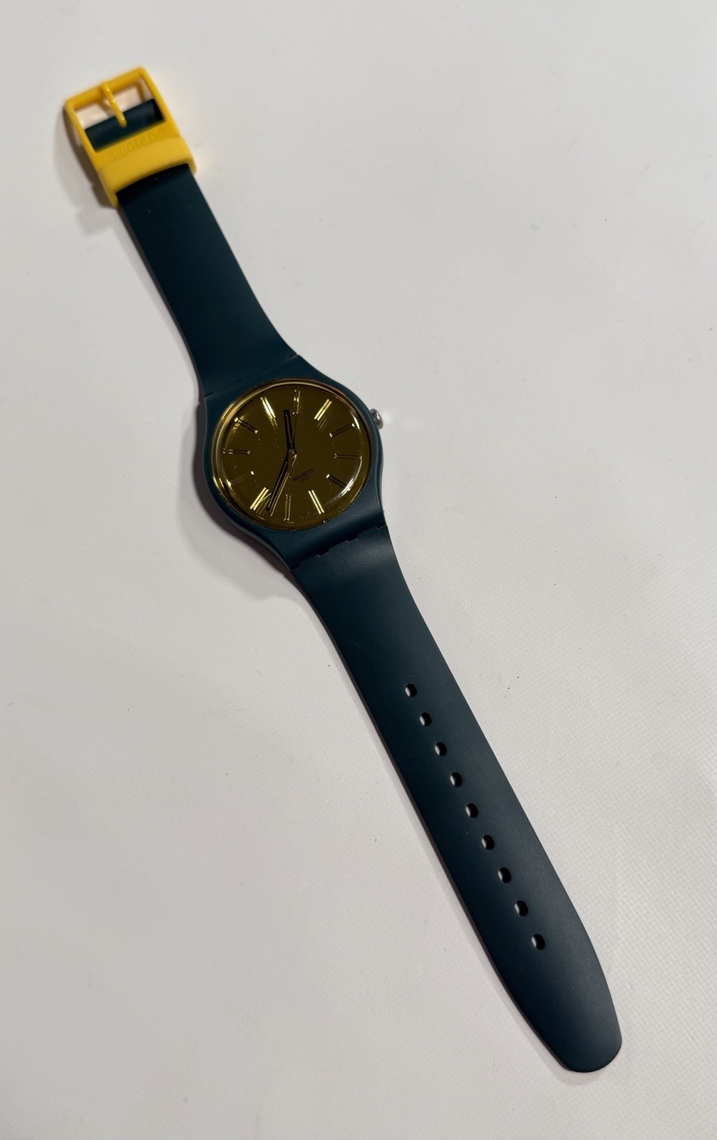 Swatch Gold In The Garden SO29G103 Green Silicone Gold Dial 41mm Mens Watch