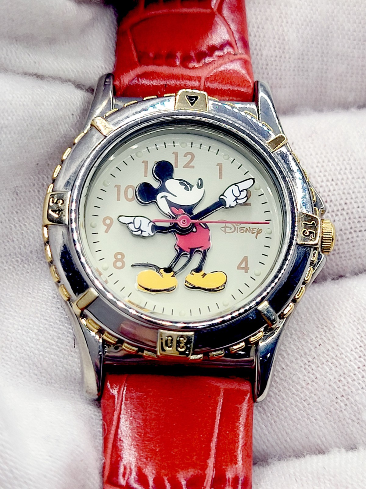 Rare [New] 1990s Disney Mickey Mouse Vintage 26mm Red Leather Band Women’s Watch