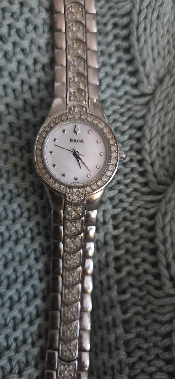 Bulova Women’s Quartz Analog Watch Crystal Bezel Stainless Steel 22mm 30m