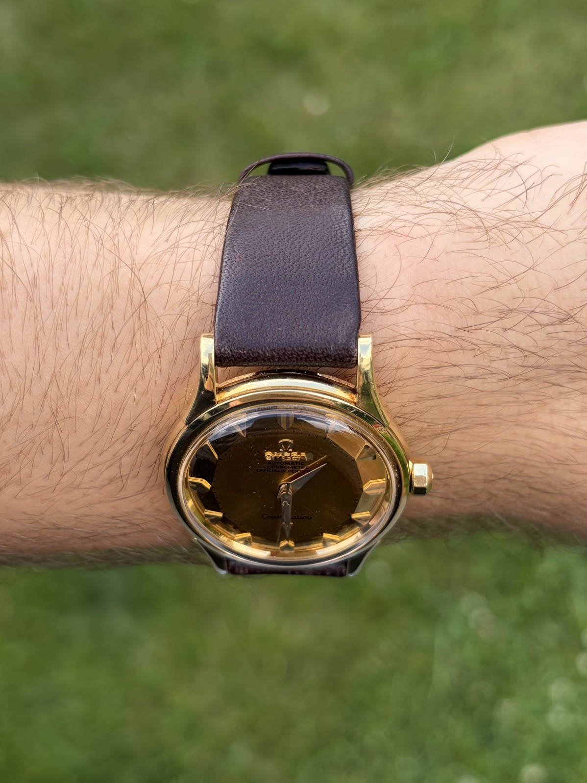 OMEGA Constellation 18K Solid Gold Pie Pan 34mm Ref. 2852-53 SC Box & Receipt