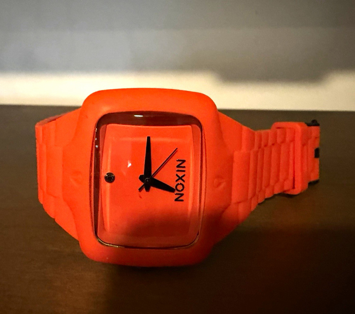 Nixon The Rubber Player Orange Quartz Analog Square 40mm Rubber Strap