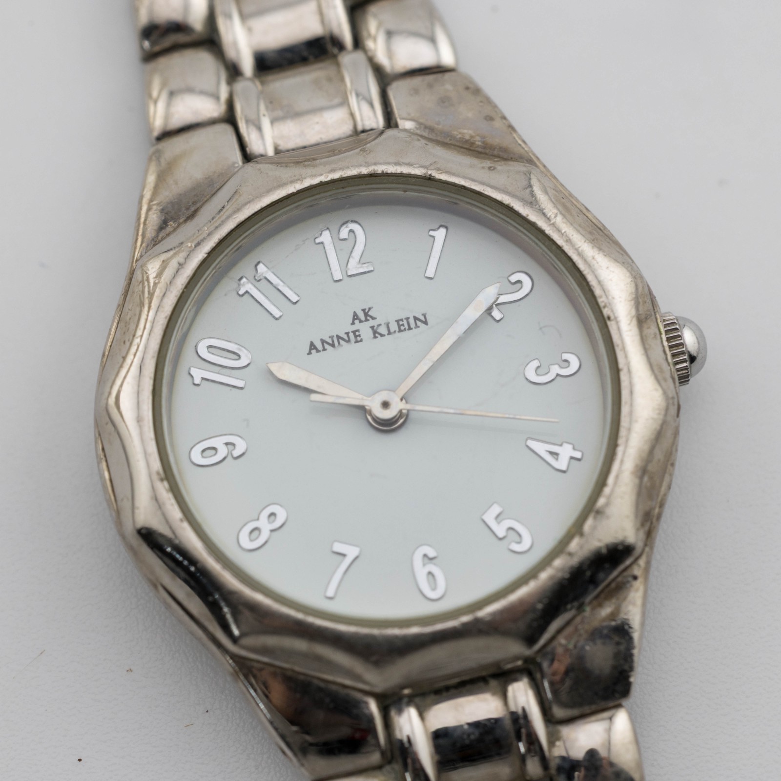 Anne Klein 10/8063 Three-Hand Quartz Analog Women’s Watch Sz.6 1/2″ New Battery