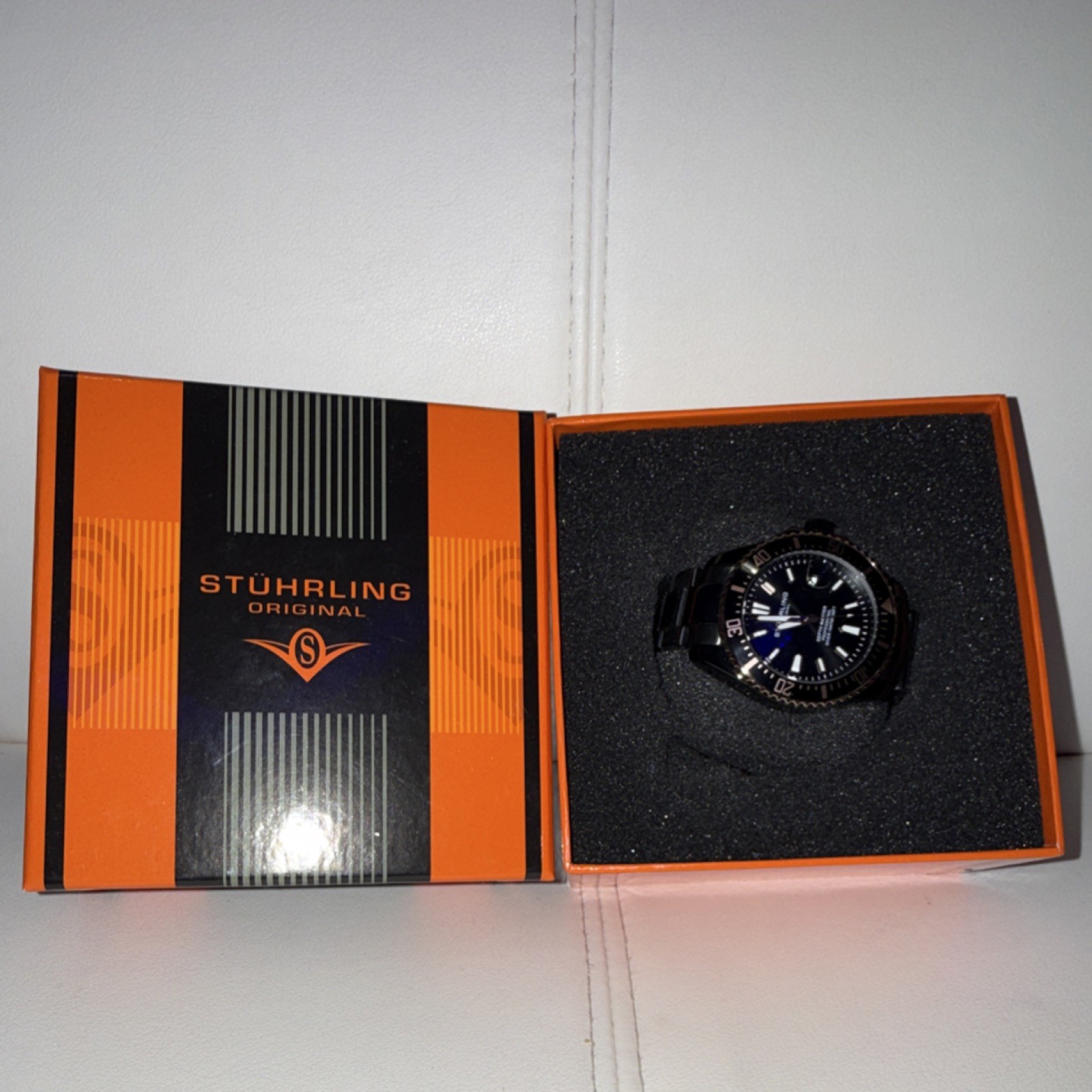 Stührling Men’s Diver Quartz Wristwatch Black Dial Black Band Stick Indexes in …