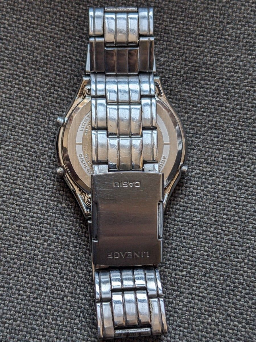 CASIO Waveceptor LINEAGE Radio Solar LCW M200