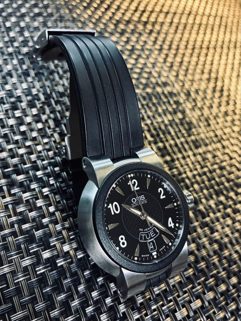 Oris 7518-44 Automatic Day Date Black Dial Steel Case Rubber Strap Watch