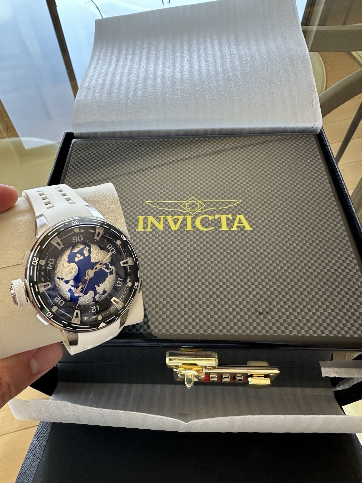 3D Globe Invicta Celestial Automatic Men’s Watch 40.2mm White, Silicone Band,New