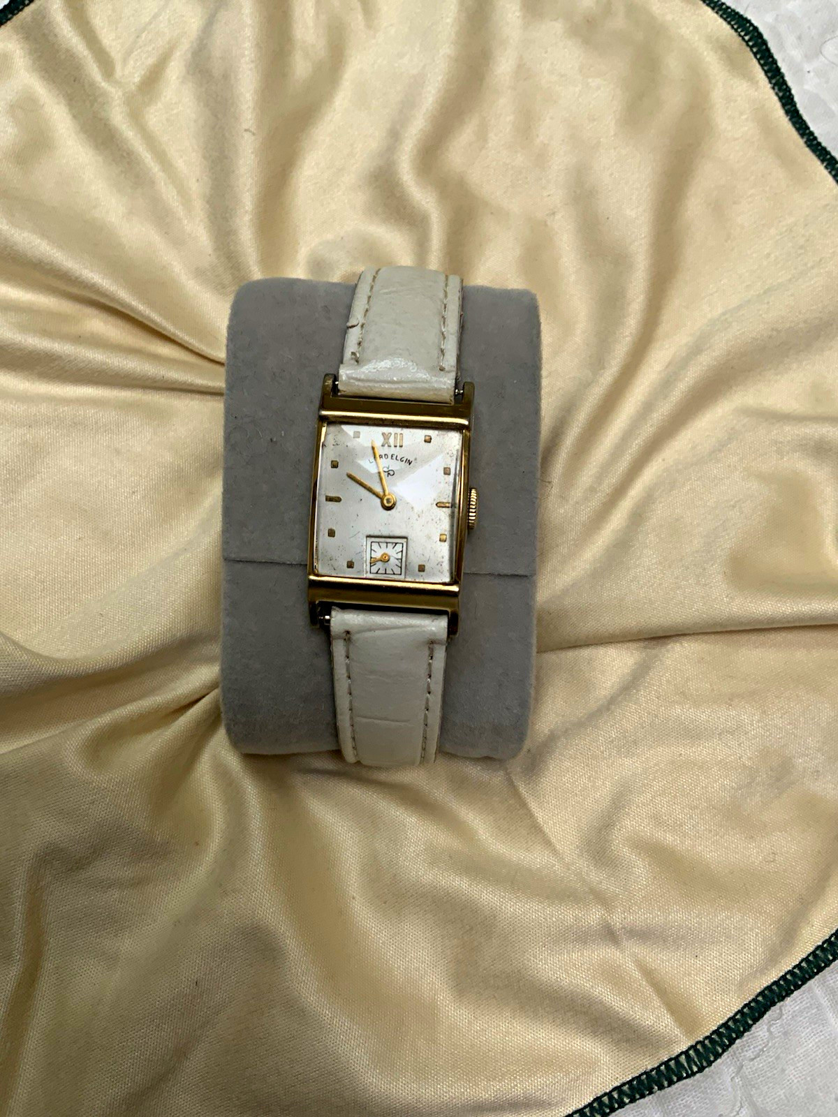 Vintage Lord Elgin 21J Cal 559 Manual Wind 14K Gold Filled Watch Runs Fast