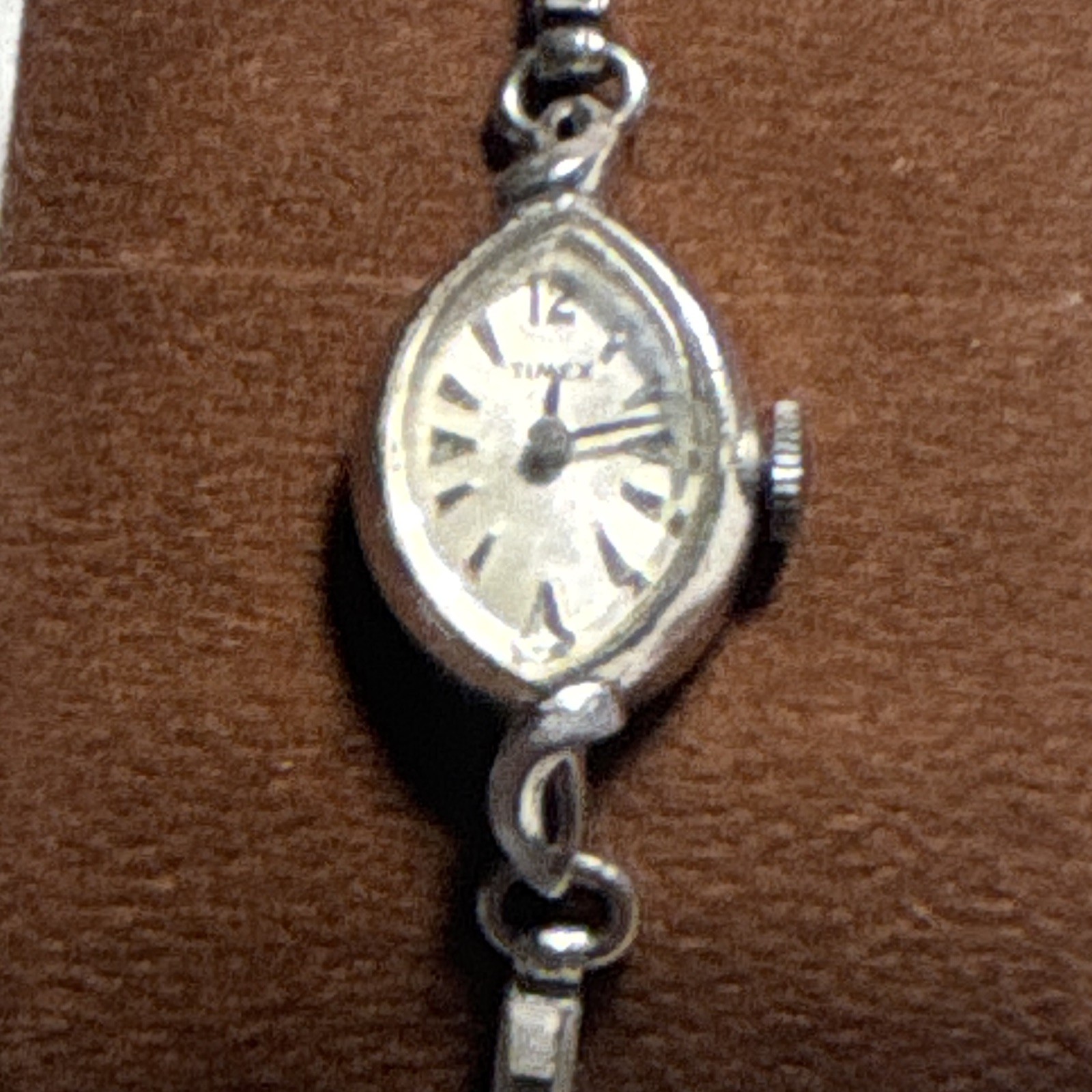 Timex Women’s Analog Dress Watch Oval Silver Dial Silver Metal Bracelet