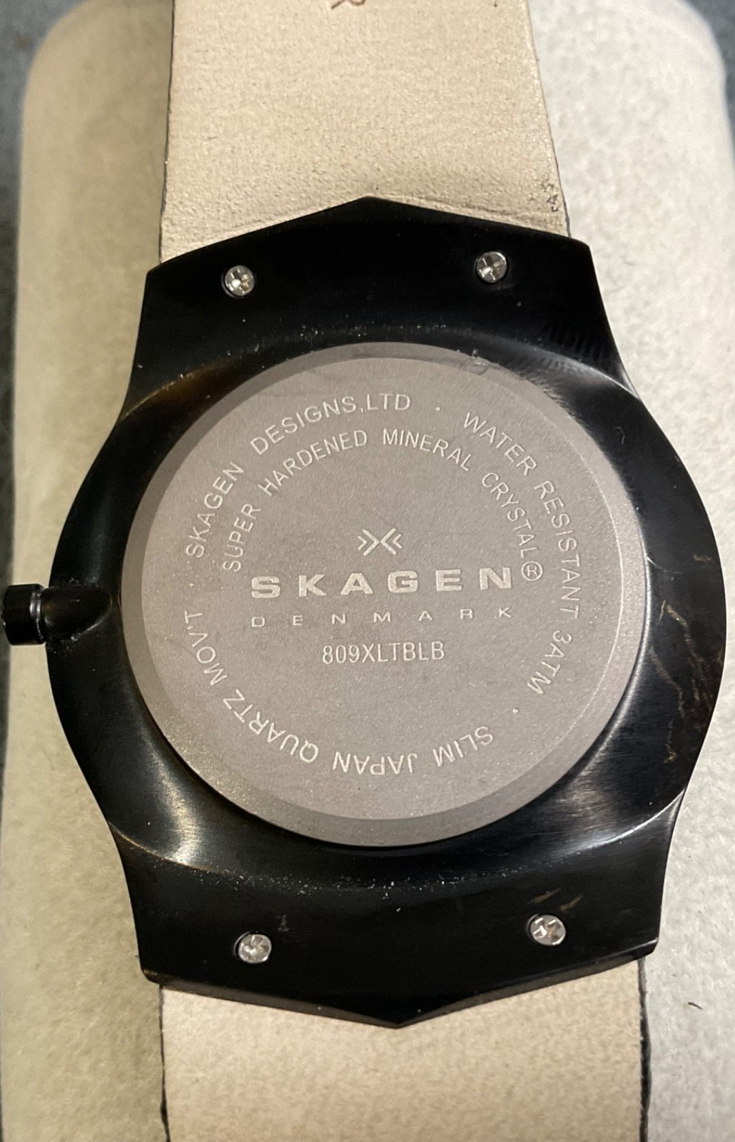 SKAGEN 809XLTBLB TITANIUM MULTIFUNCTION BLACK DIAL LEATHER WATCH NEW BATTERY