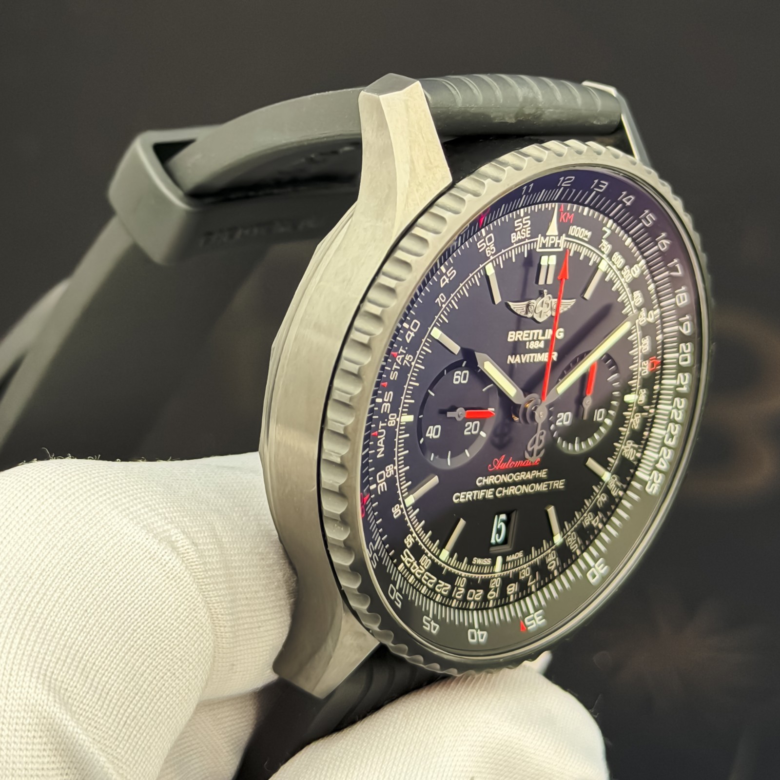 Breitling Navitimer 01 46 MB012822 Black Dial Chronograph Full Set 2016
