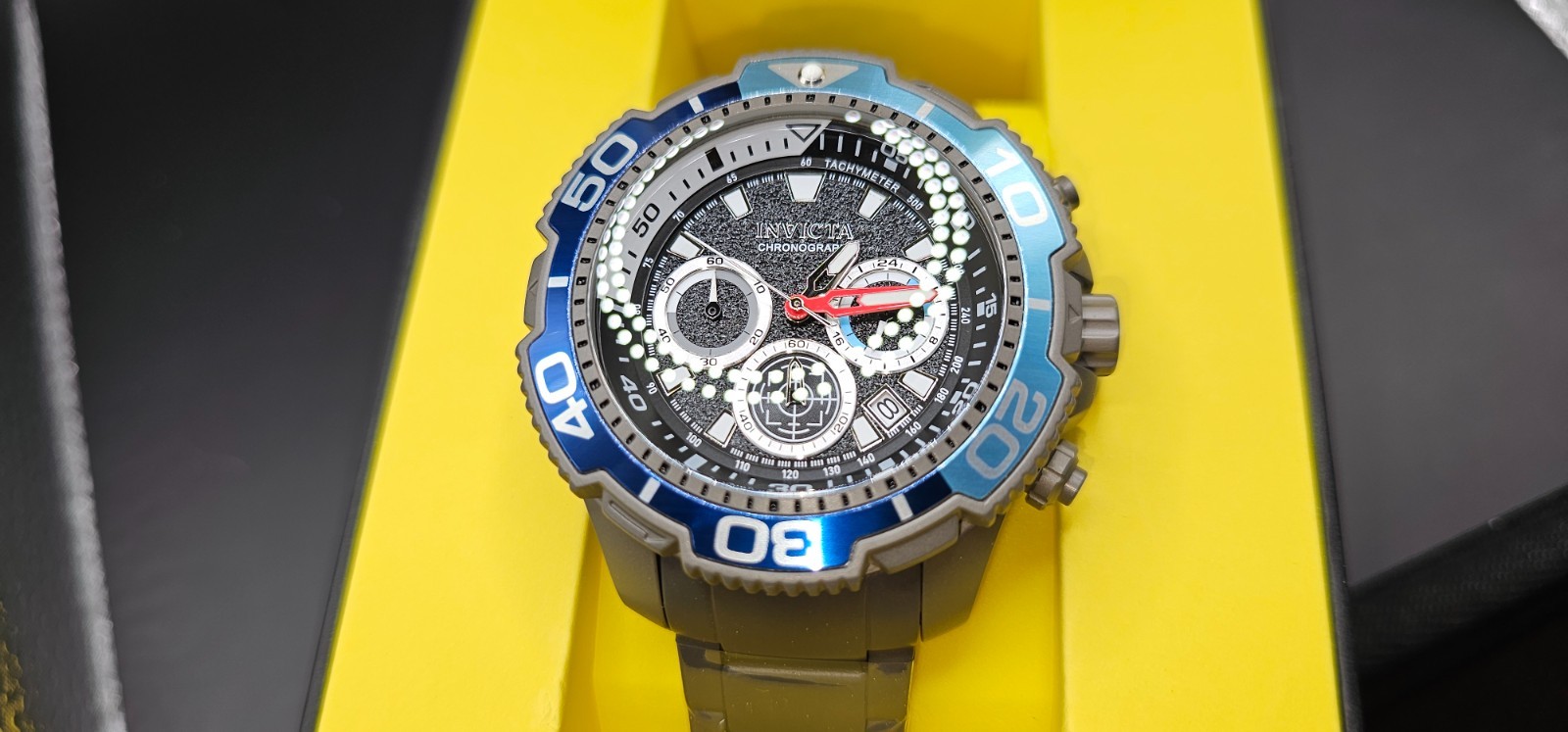 49493 – Invicta TI-22 Commandor Watch – 48mm, Titanium Navy & Sky Blue Bezel