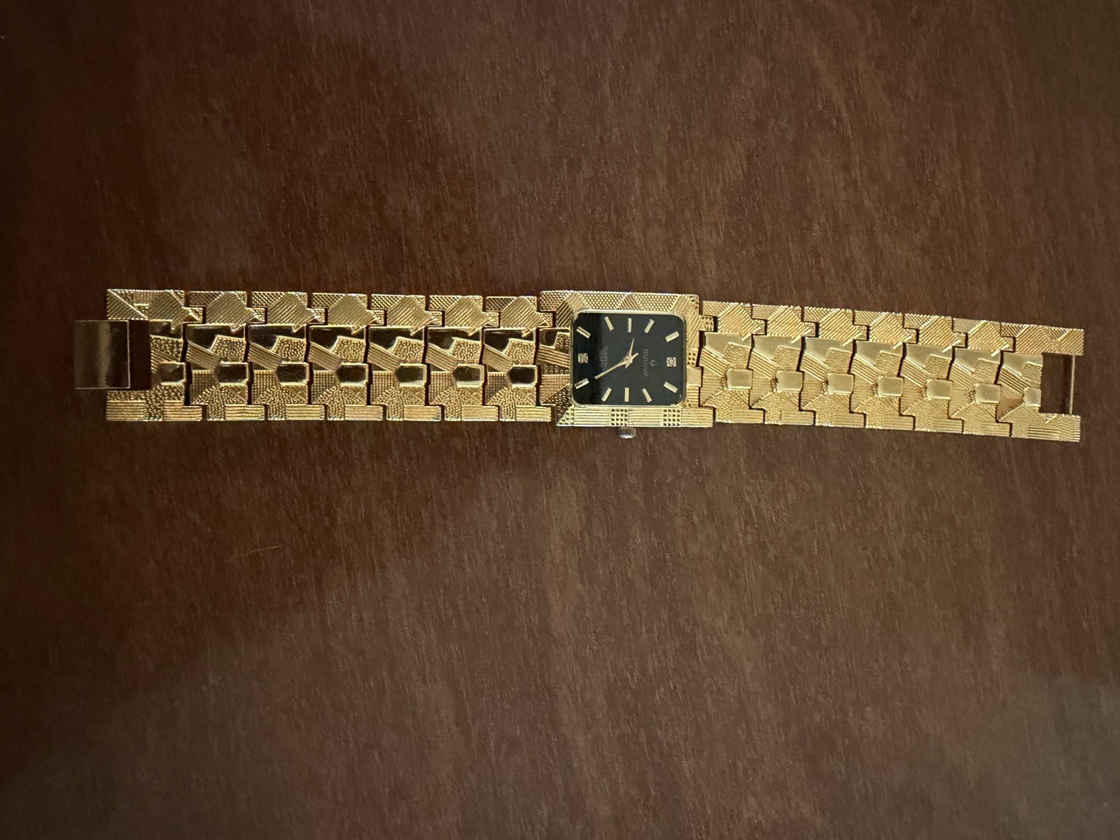 Bulova Diamond Quartz Men’s VTG Watch 9063-5020 Black Dial Needs Battery