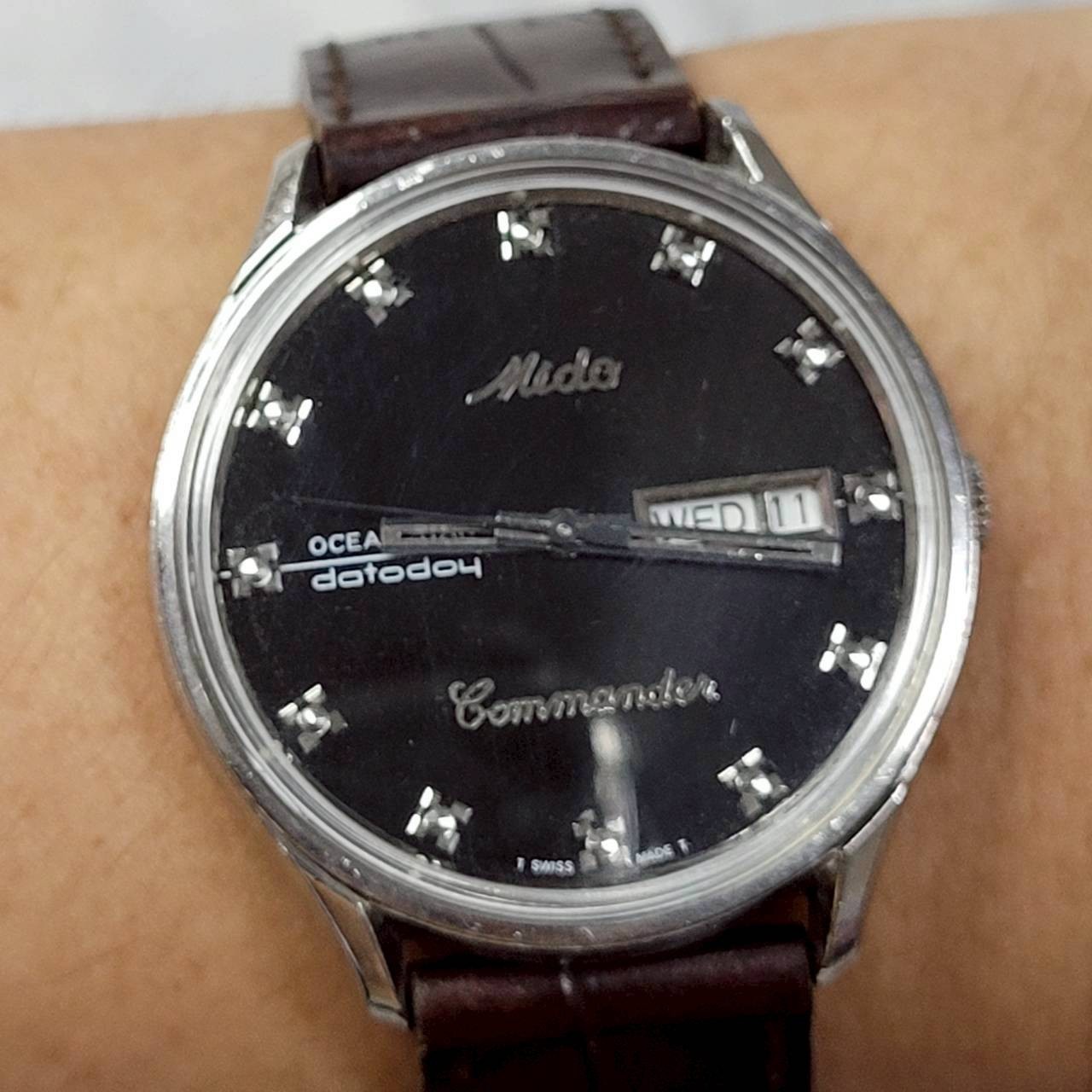 Mido Commander 8268 Black Dial Gemstone Markers Automatic Watch 37 mm.