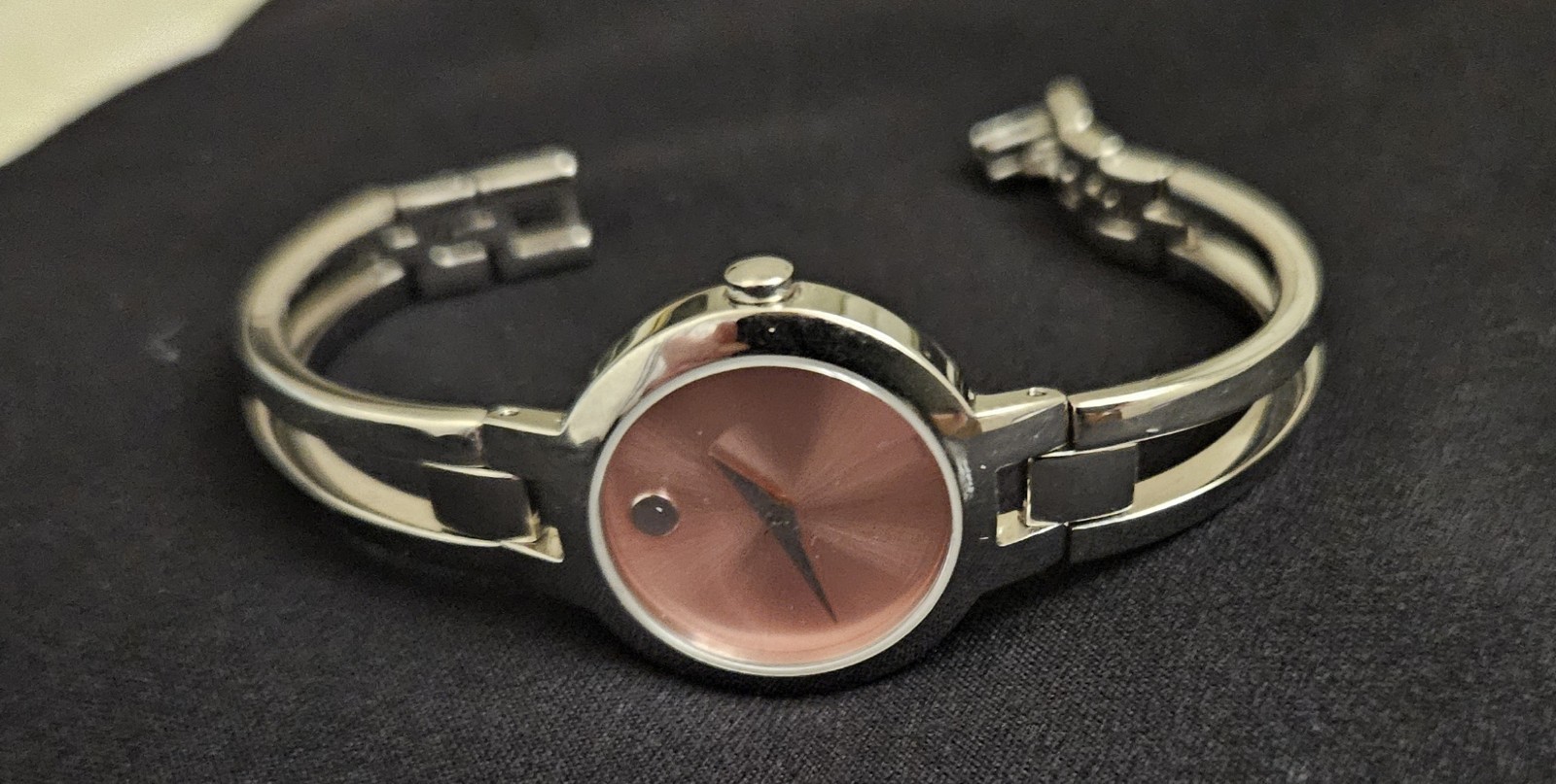 Movado Amorosa Pink Dial Swiss Watch 52.3.14.1438 Stainless Sapphire Museum Dial