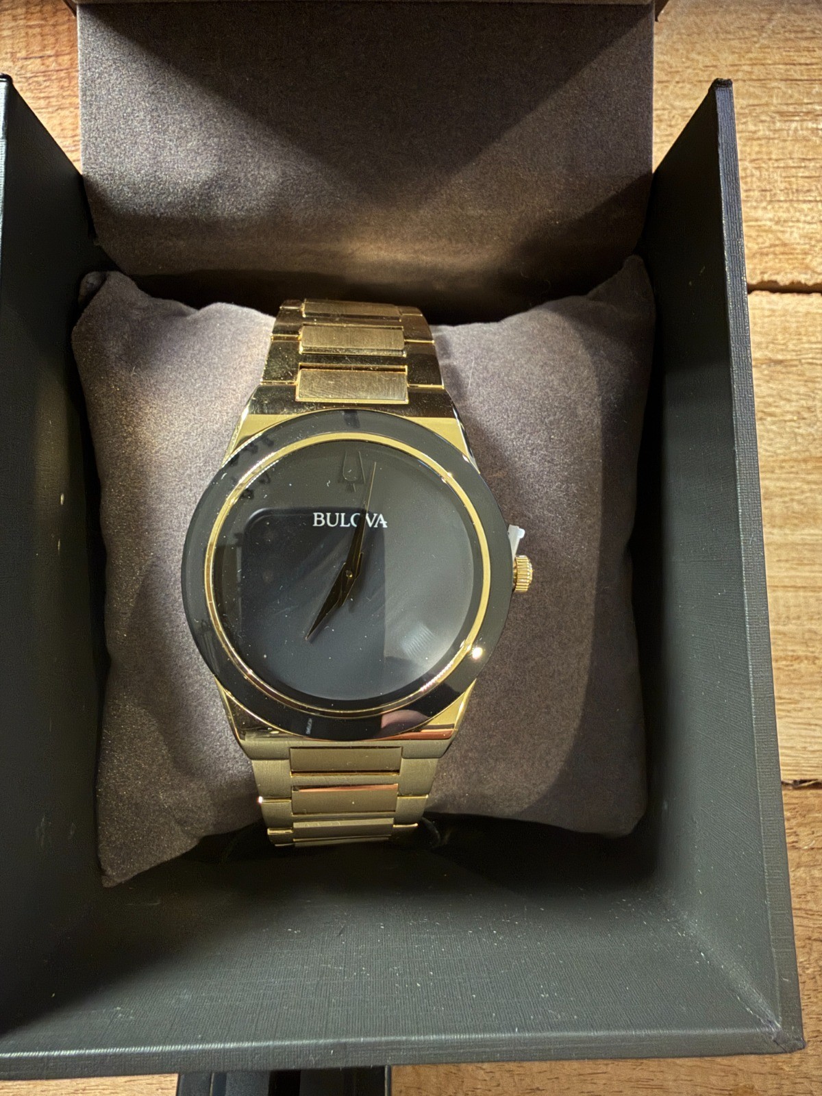 LIQUIDATION – Bulova 97A183 Millennia Watch Mens Black Gold Analog Dial