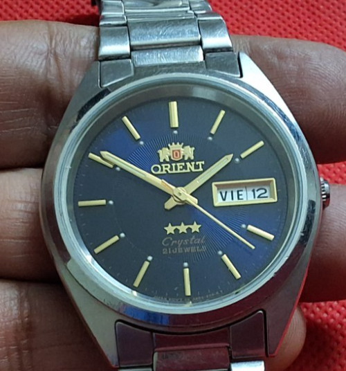 Vintage Orient Crystal Automatic Three Star 21 Jewels Wrist Watch Japan Made.