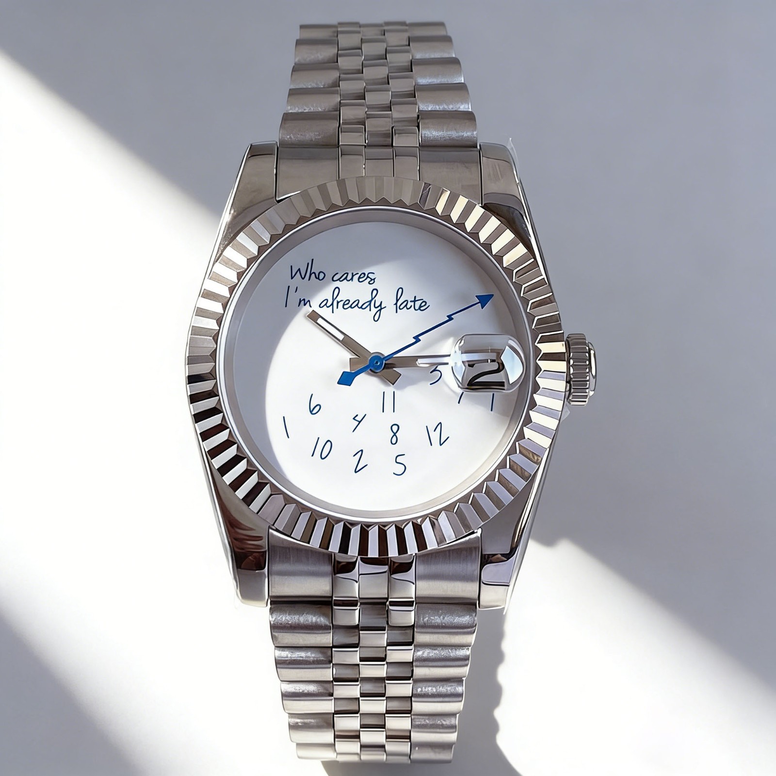 Fashion 39mm White Sapphire Glass Date 200m Waterproof Japan NH35 Men Auto Watch