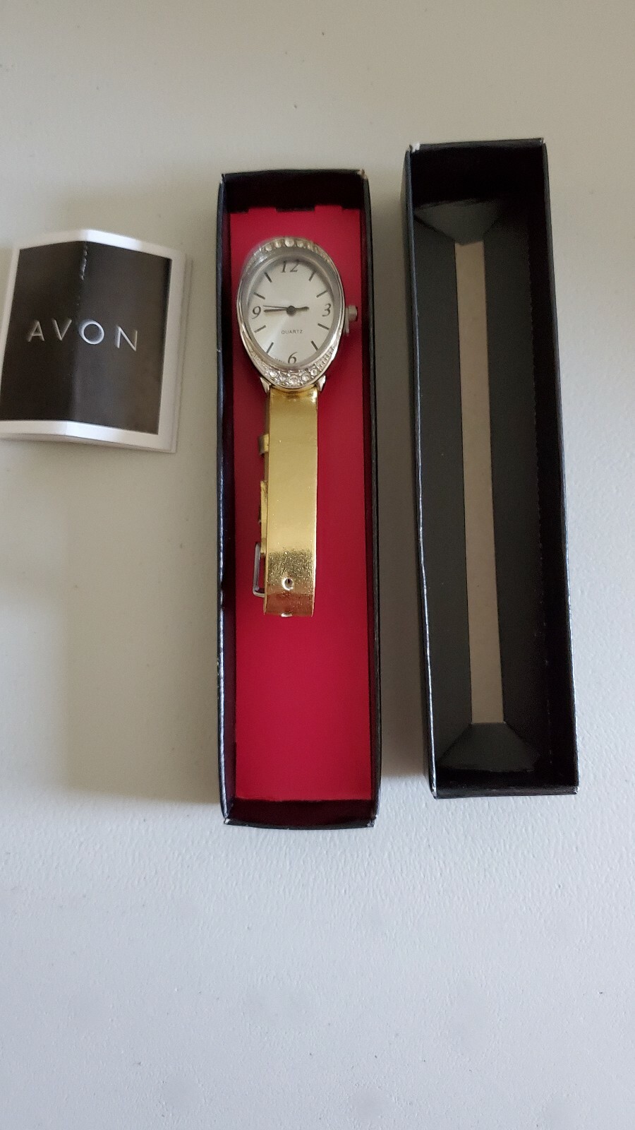 Avon SR626SW Womens Quartz Wrist Watch Gold Color Band