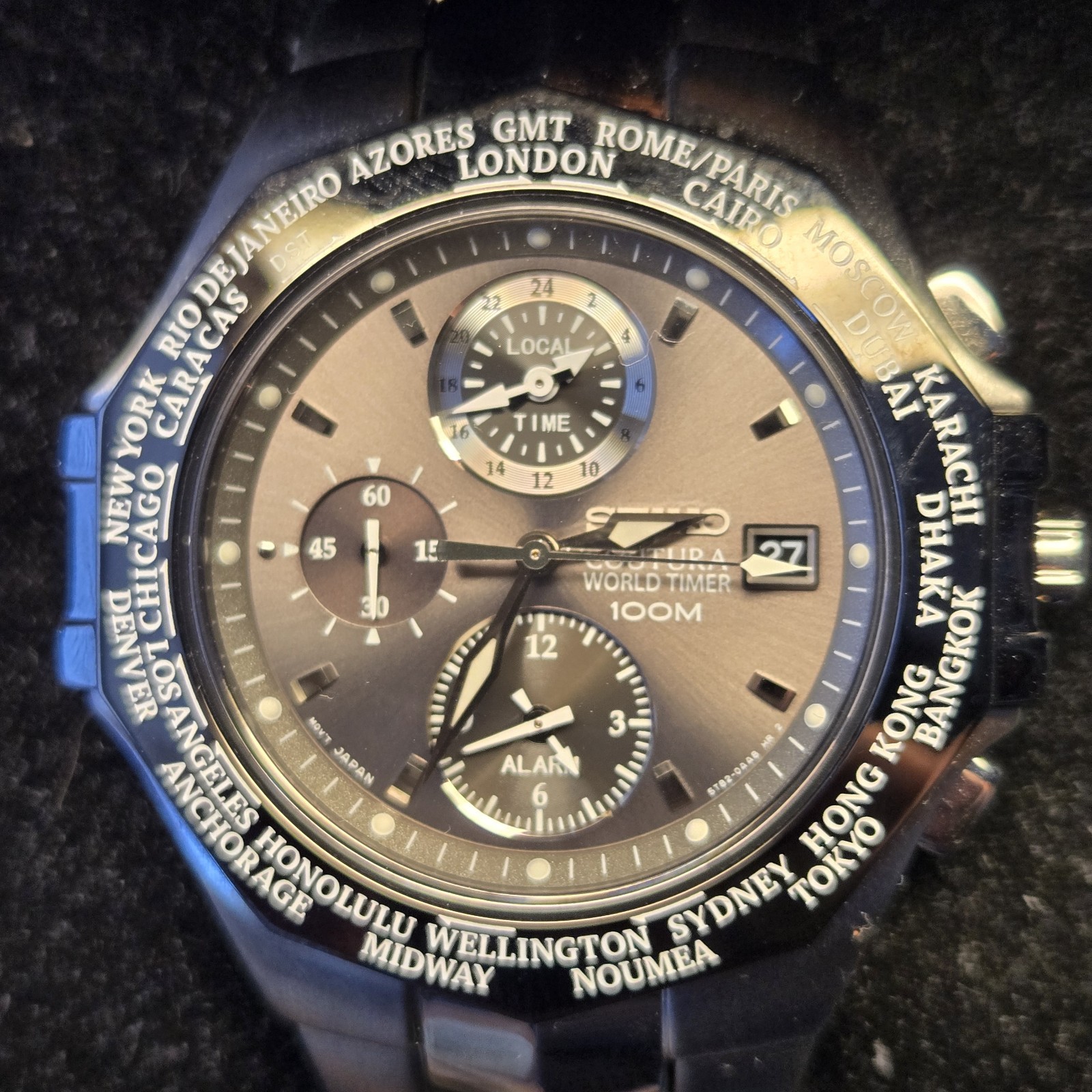 Seiko Courtura(saphire) 5T82-0AA0 World Timer 100M 10ATM 42mm Quartz Black Dial