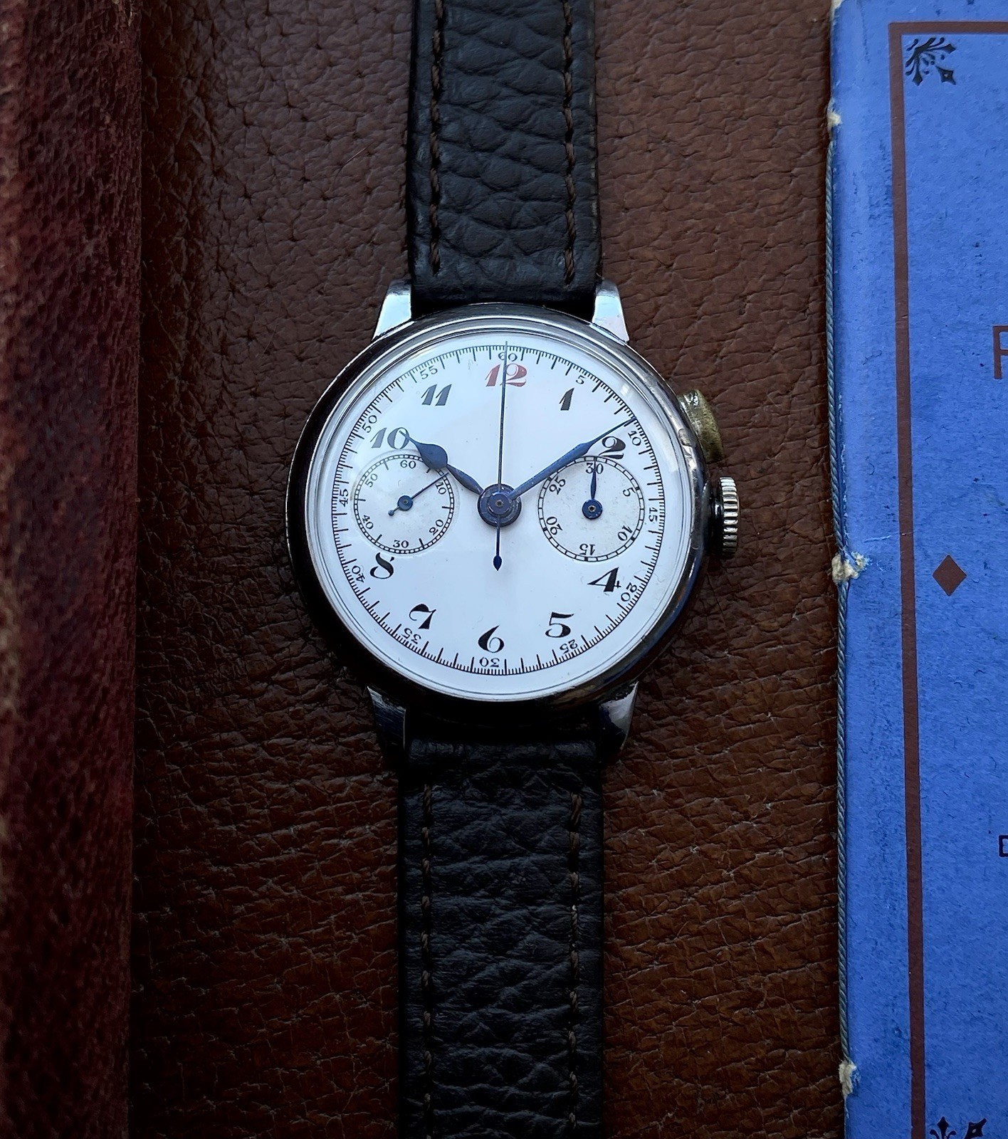 1920s Enamel dial Monopusher chronograph watch Lemania 13CH movement