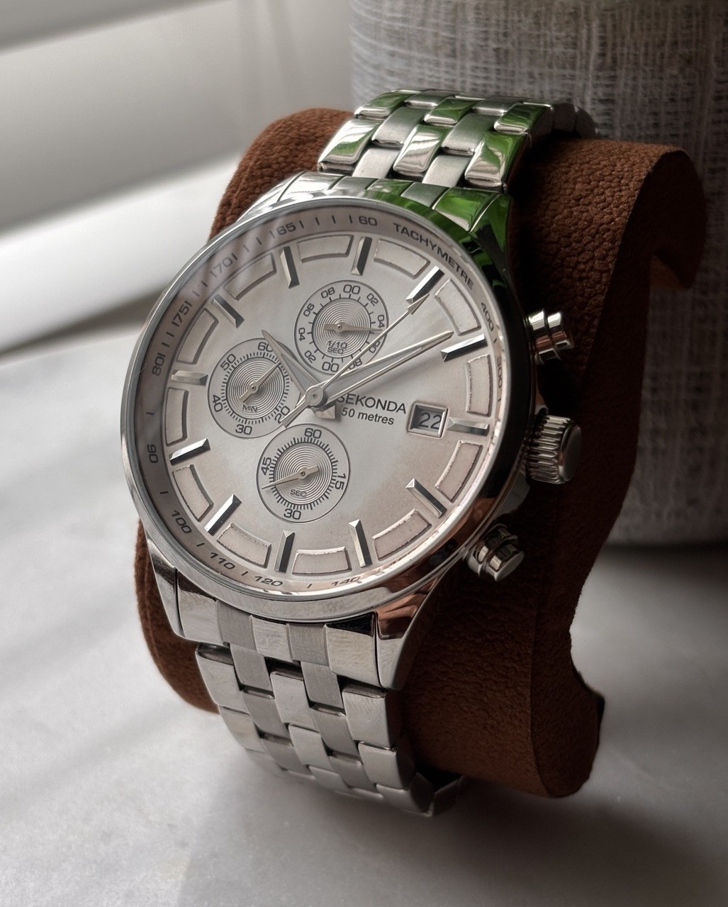 Sekonda 1106 Men’s Quartz Chronograph Tachymeter 50m 42mm Stainless Steel