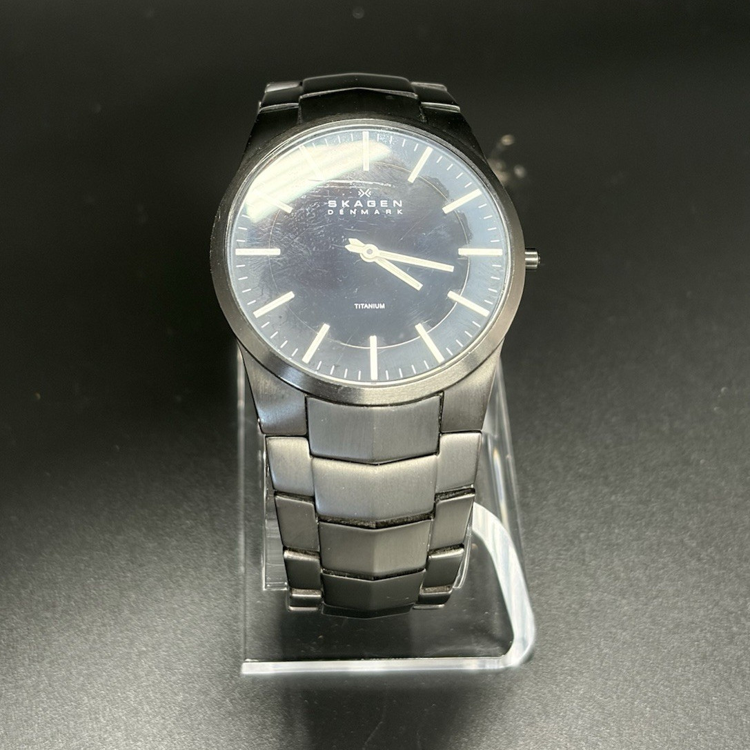 Skagen Denmark Men’s Titanium Quartz Watch Black Dial/Case Bracelet 37mm x 8mm