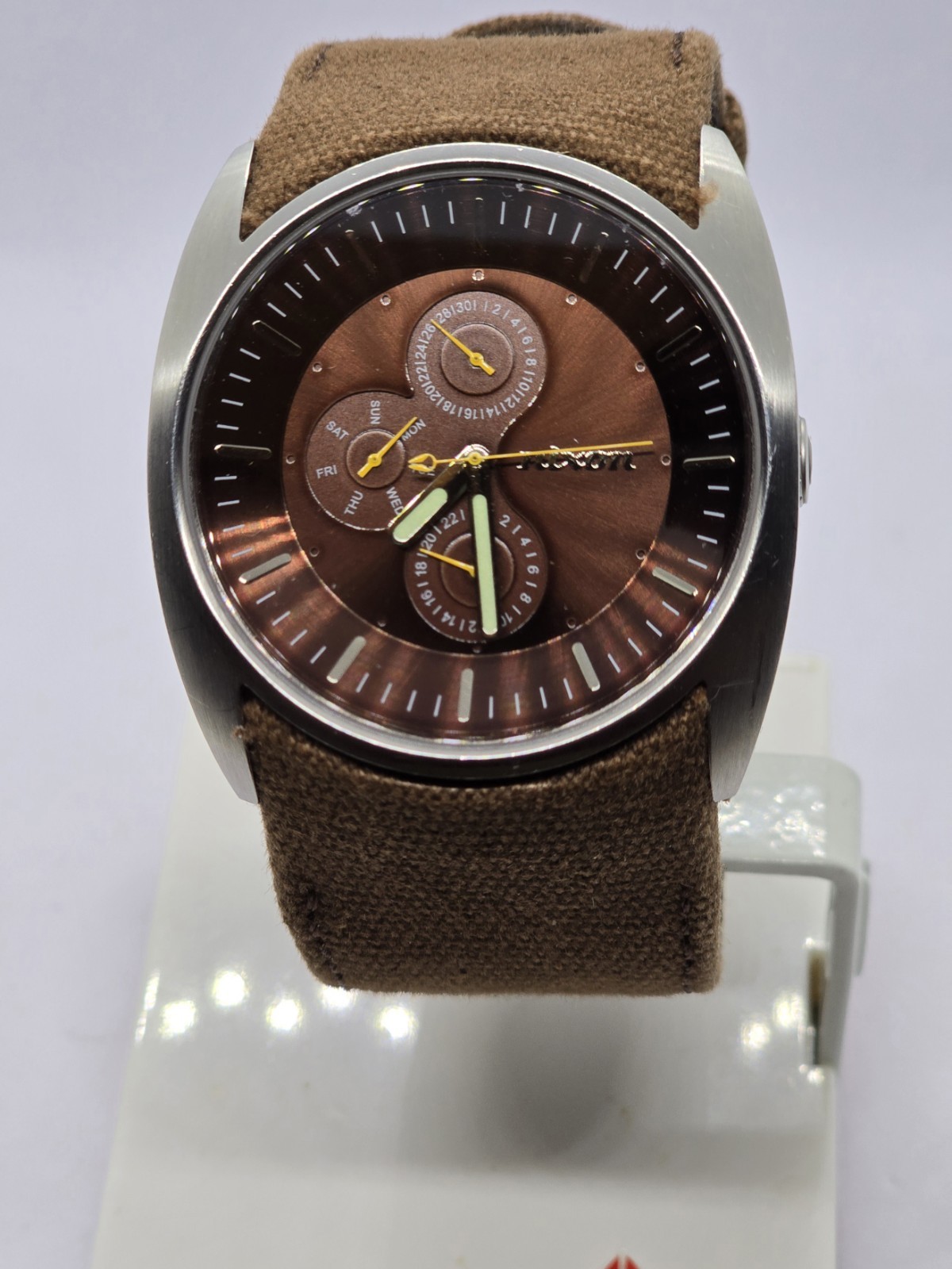 Nixon The Esquire CS