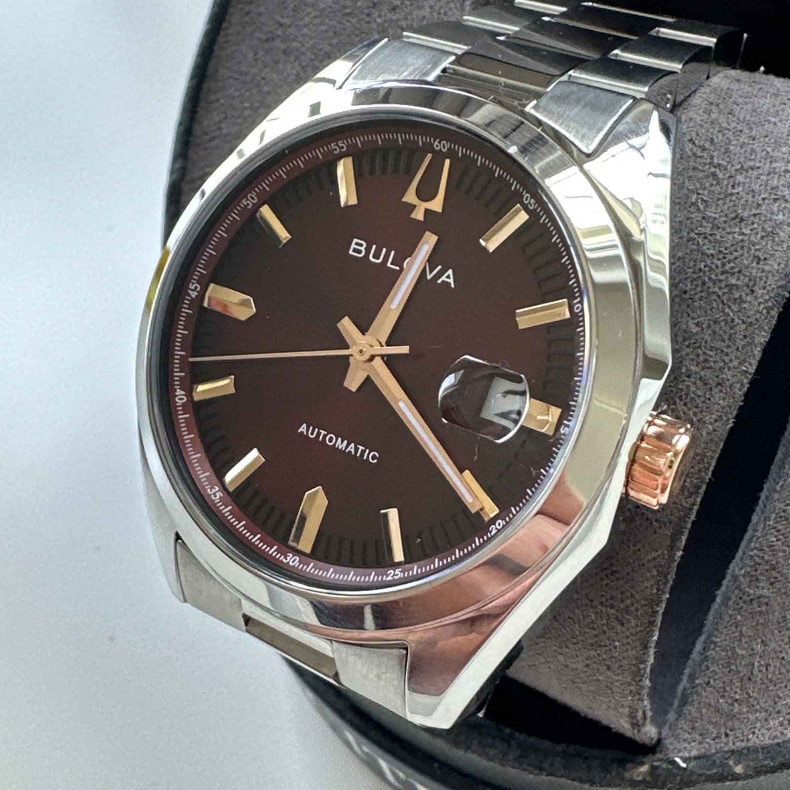 Bulova Mens Classic Calendar Automatic Silver Stainless Steel Watch 39 MM 98B422