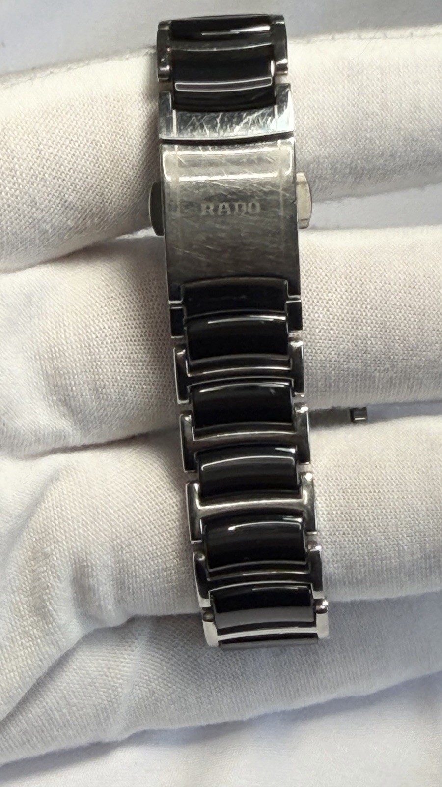 RADO Centrix Diamonds – Ceramic Ladies Watch 111.0939.3