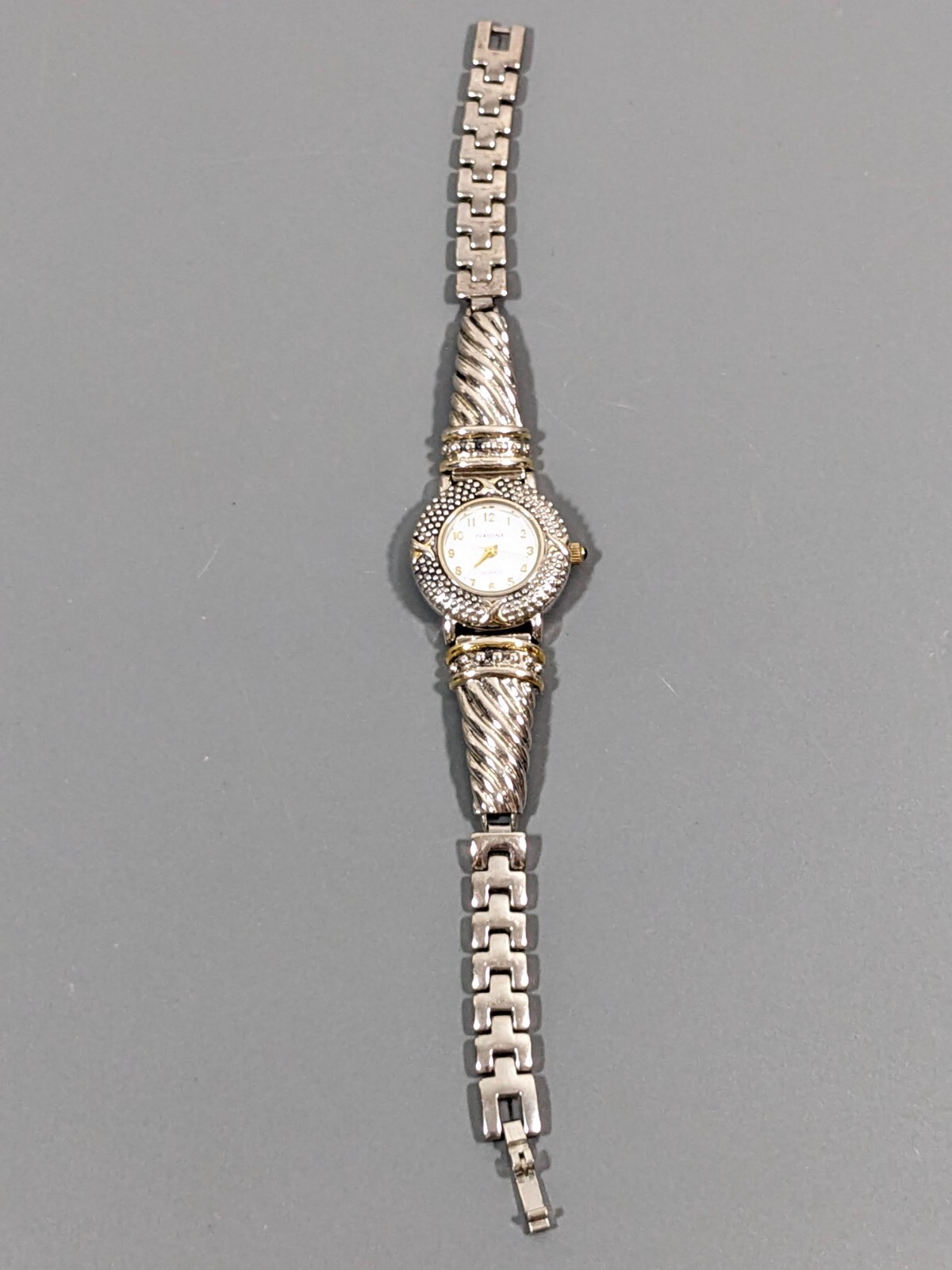 Persona White Round Dial Cable Style Bracelet Watch Silver Tone 7.5 in