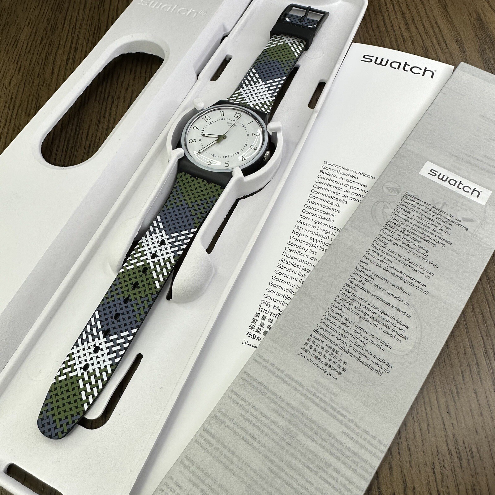 NEW✅ Swatch PULL-OVER New Gent Black Green Blue Silicone 41mm Mens Watch SUON115