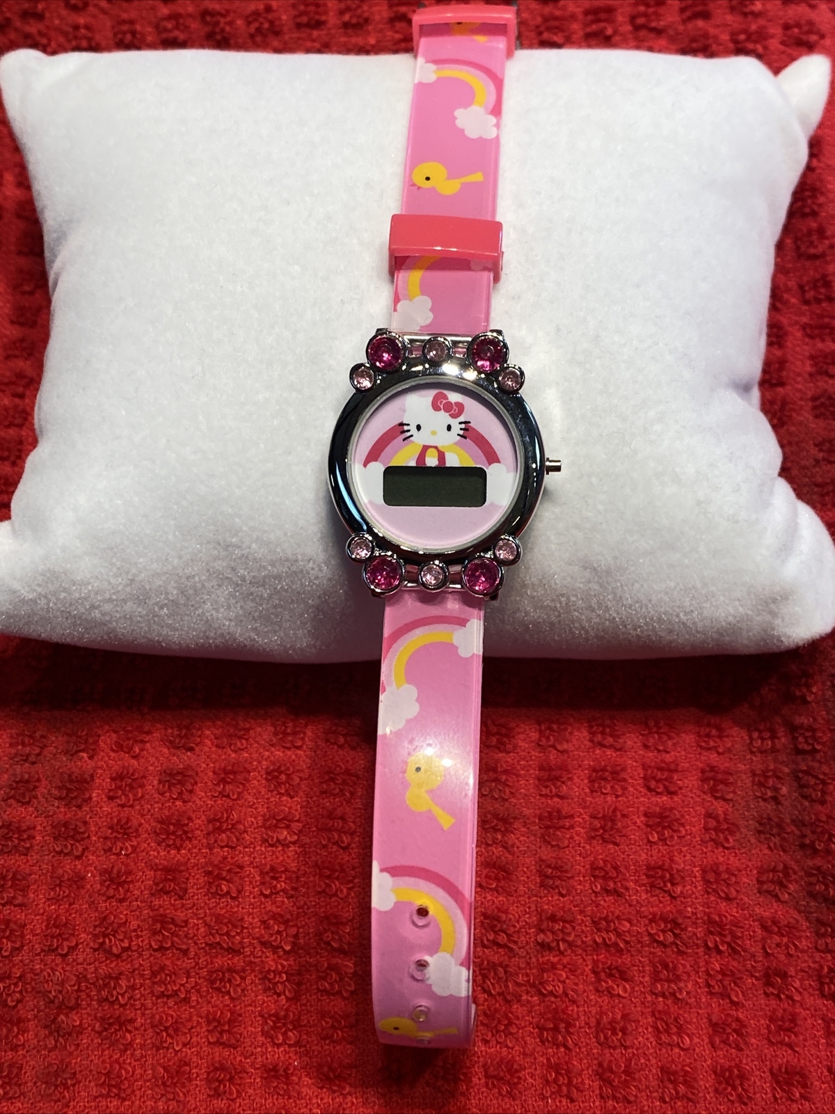 NEW NO BOX HELLO KITTY PINK LCD SANRIO BIRDS AND RAINBOWS CYRSTALS BAG 3-13