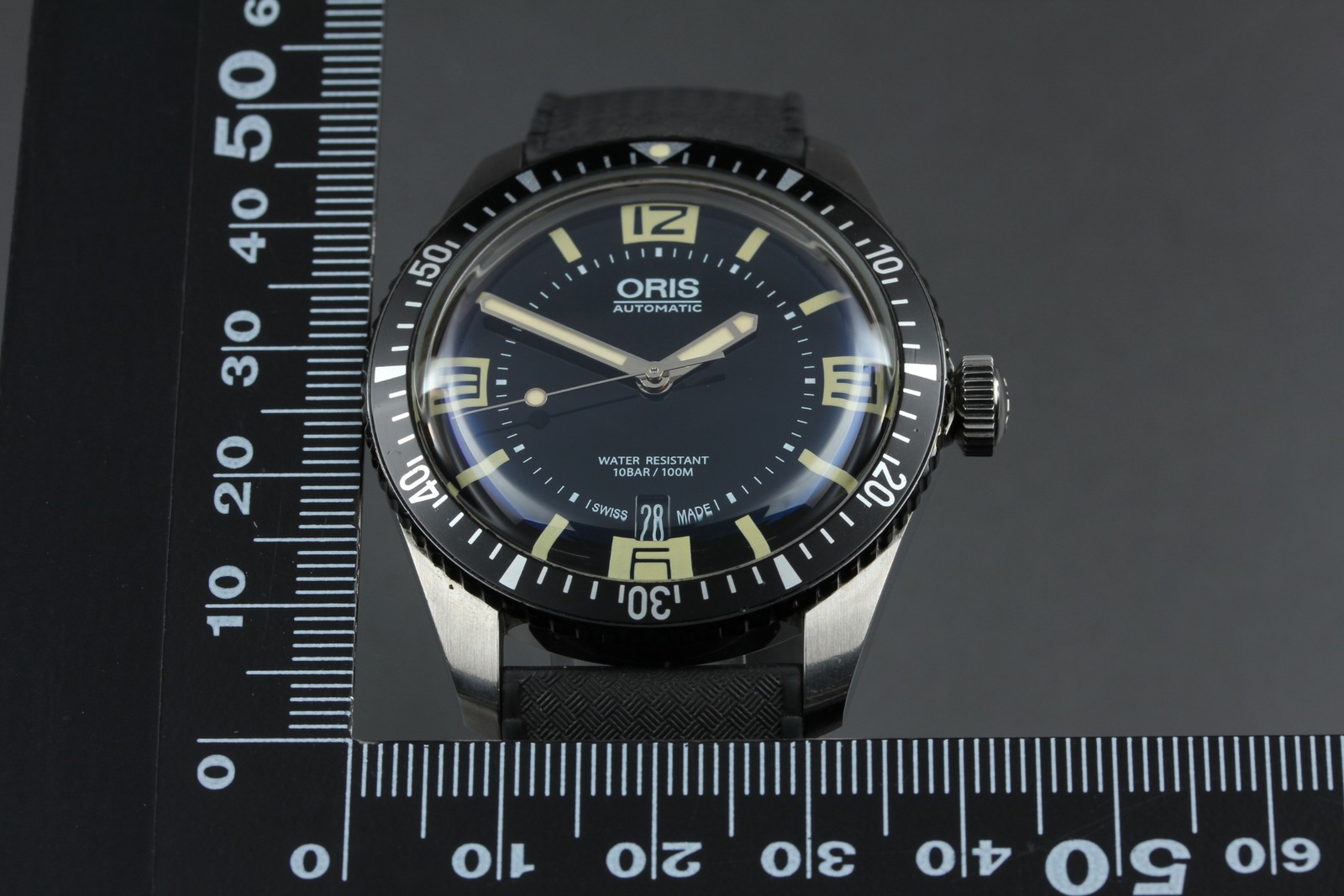 Oris Divers Sixty Five 7707 Date Black 40mm Automatic Made in Swiss Men’s Watch