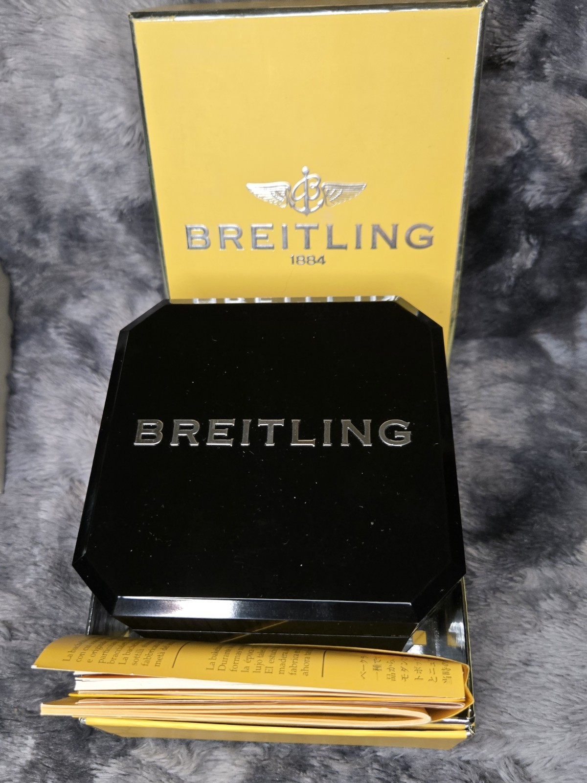 Breitling Navitimer Automatic Chronograph Chronometer 42mm Black Dial Box