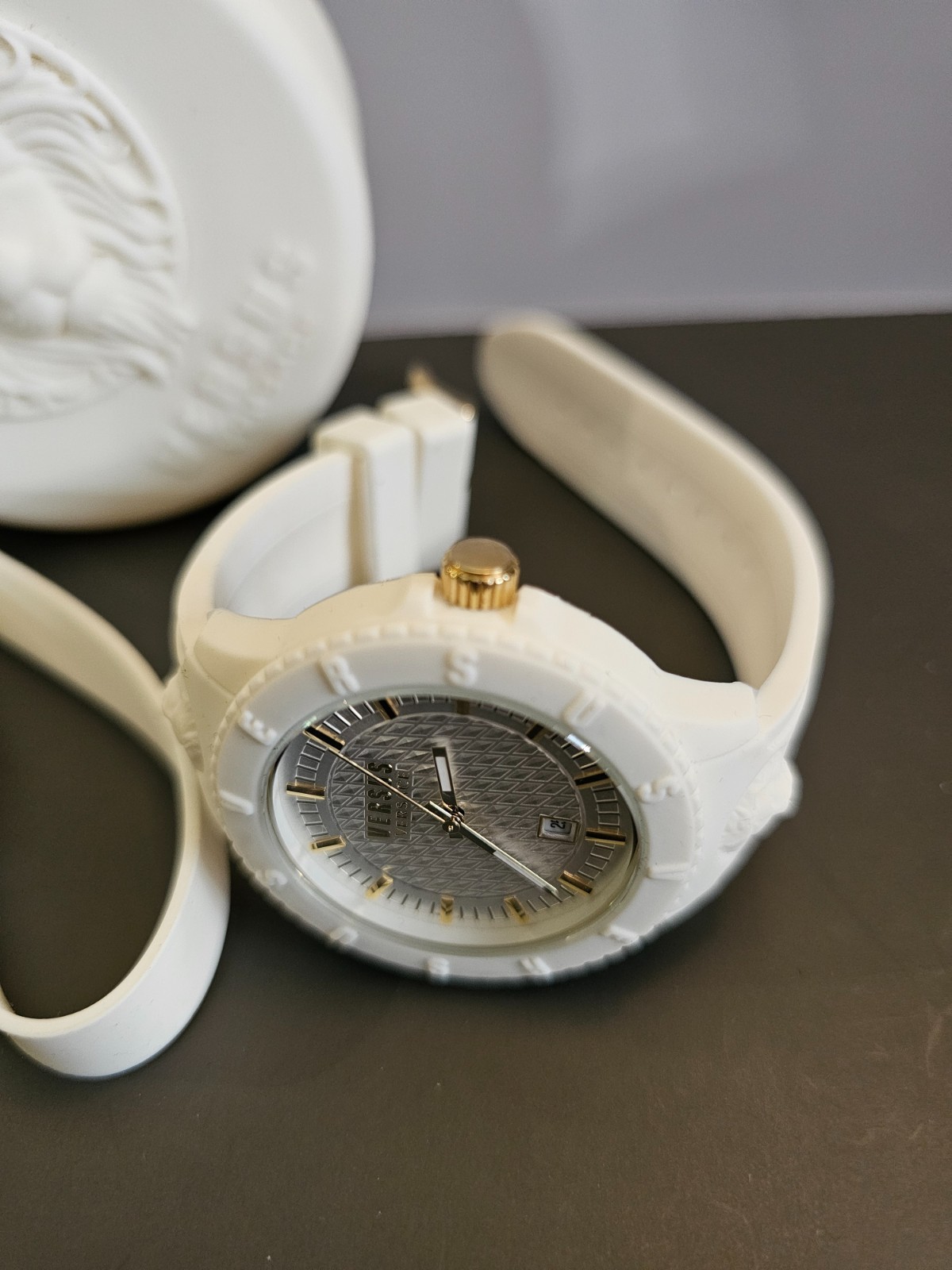 Versus Versace Tokyo R Watch with Case