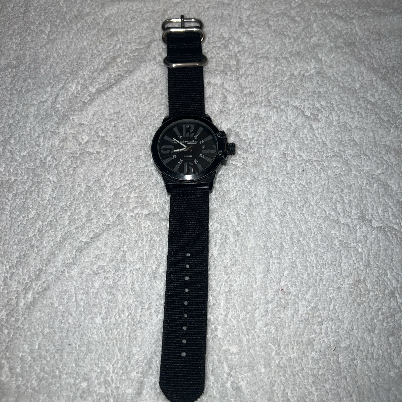 Freestyle Analog Date Mens Watch Water Resistant 30 Meters Working